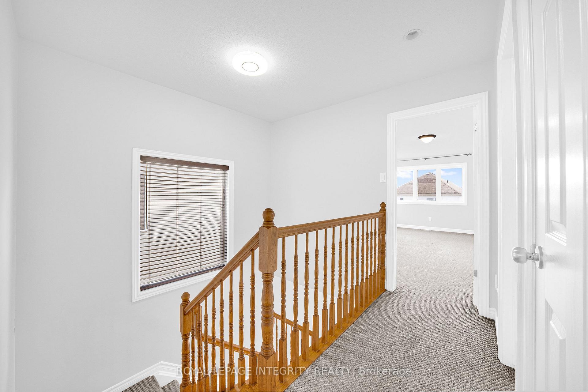 Photo 17 of 496 Temiskaming Crescent, Ottawa, Barrhaven - Strandherd — HOMEH