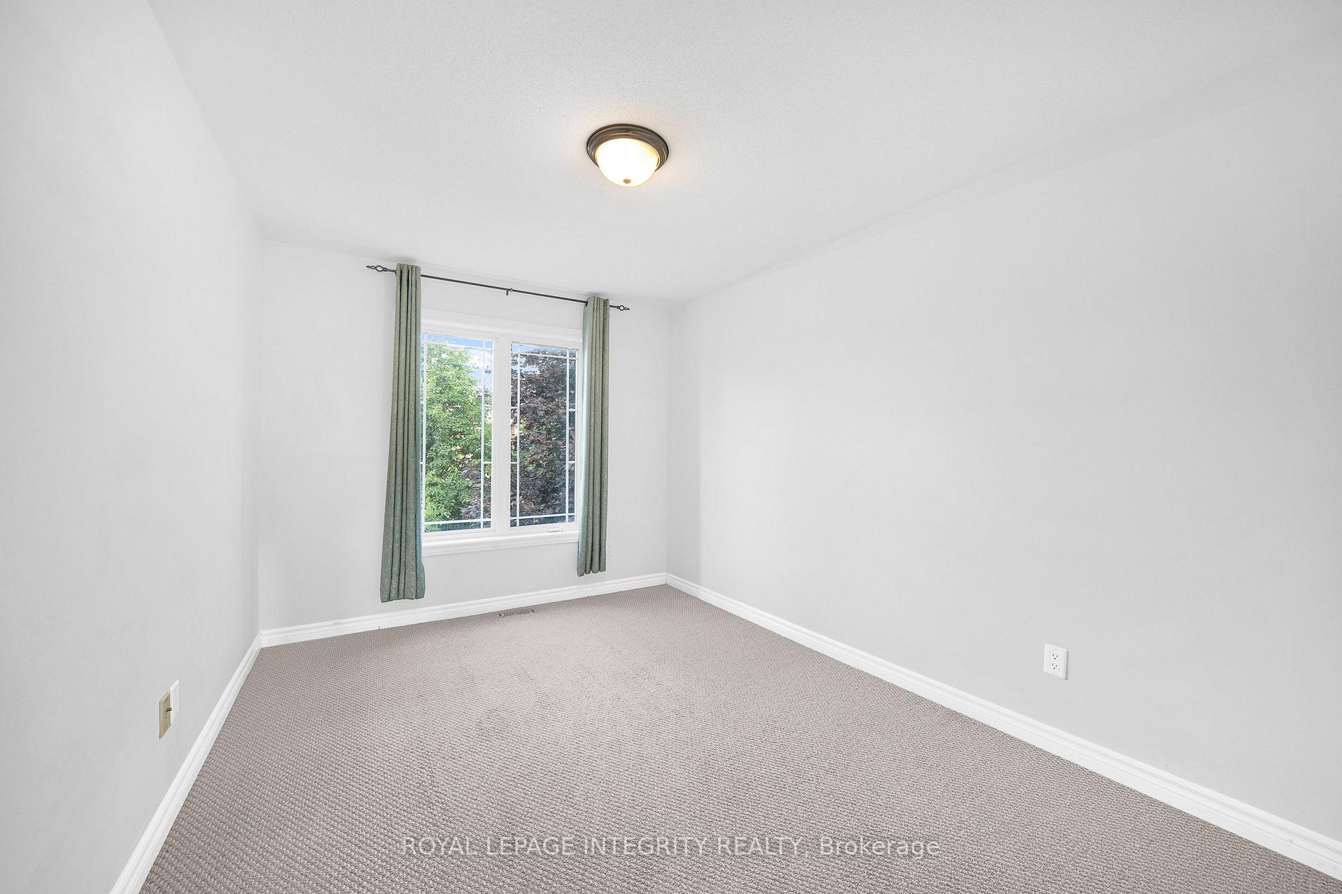 Photo 26 of 496 Temiskaming Crescent, Ottawa, Barrhaven - Strandherd — HOMEH