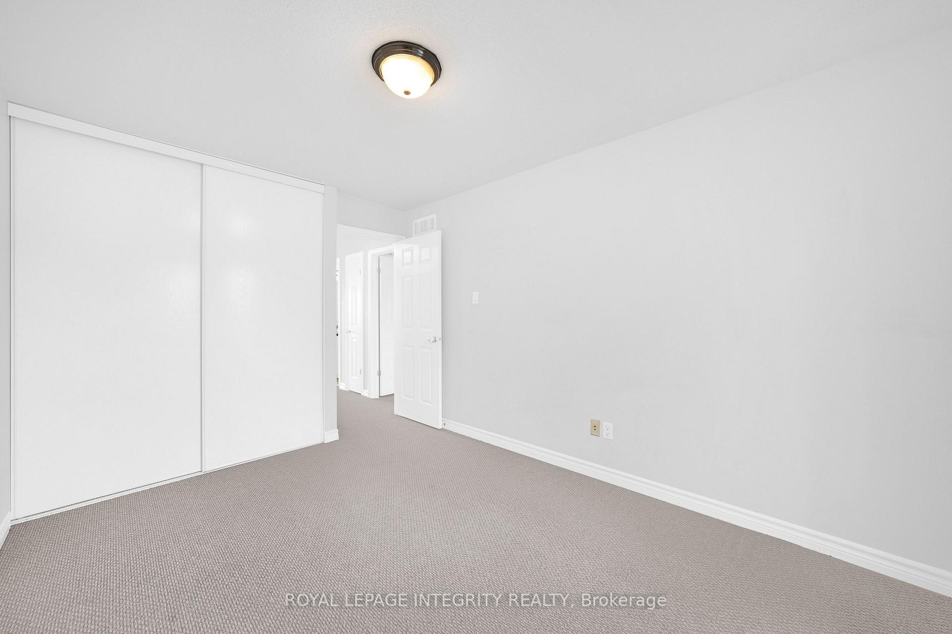 Photo 27 of 496 Temiskaming Crescent, Ottawa, Barrhaven - Strandherd — HOMEH