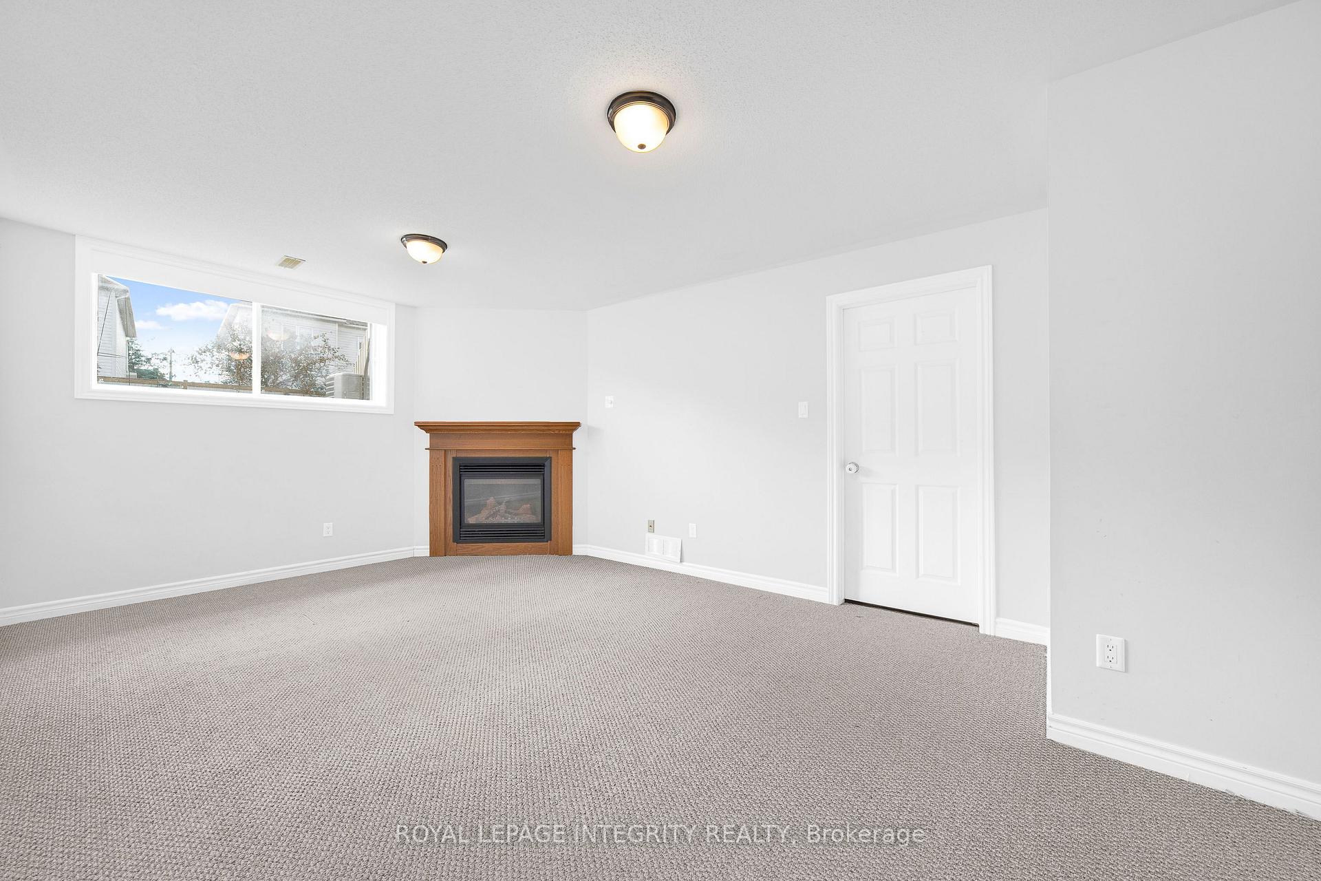 Photo 29 of 496 Temiskaming Crescent, Ottawa, Barrhaven - Strandherd — HOMEH
