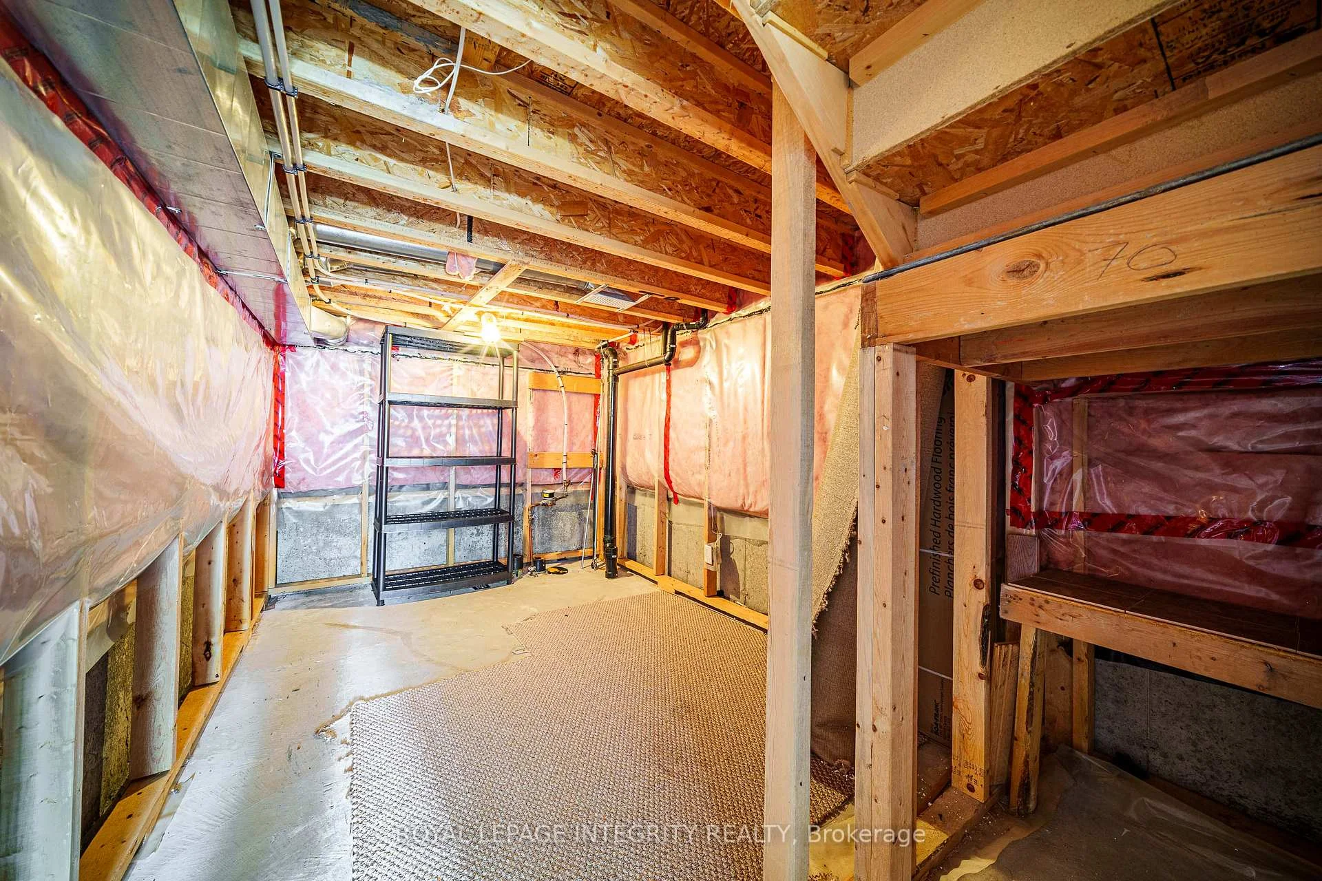Photo 32 of 496 Temiskaming Crescent, Ottawa, Barrhaven - Strandherd — HOMEH