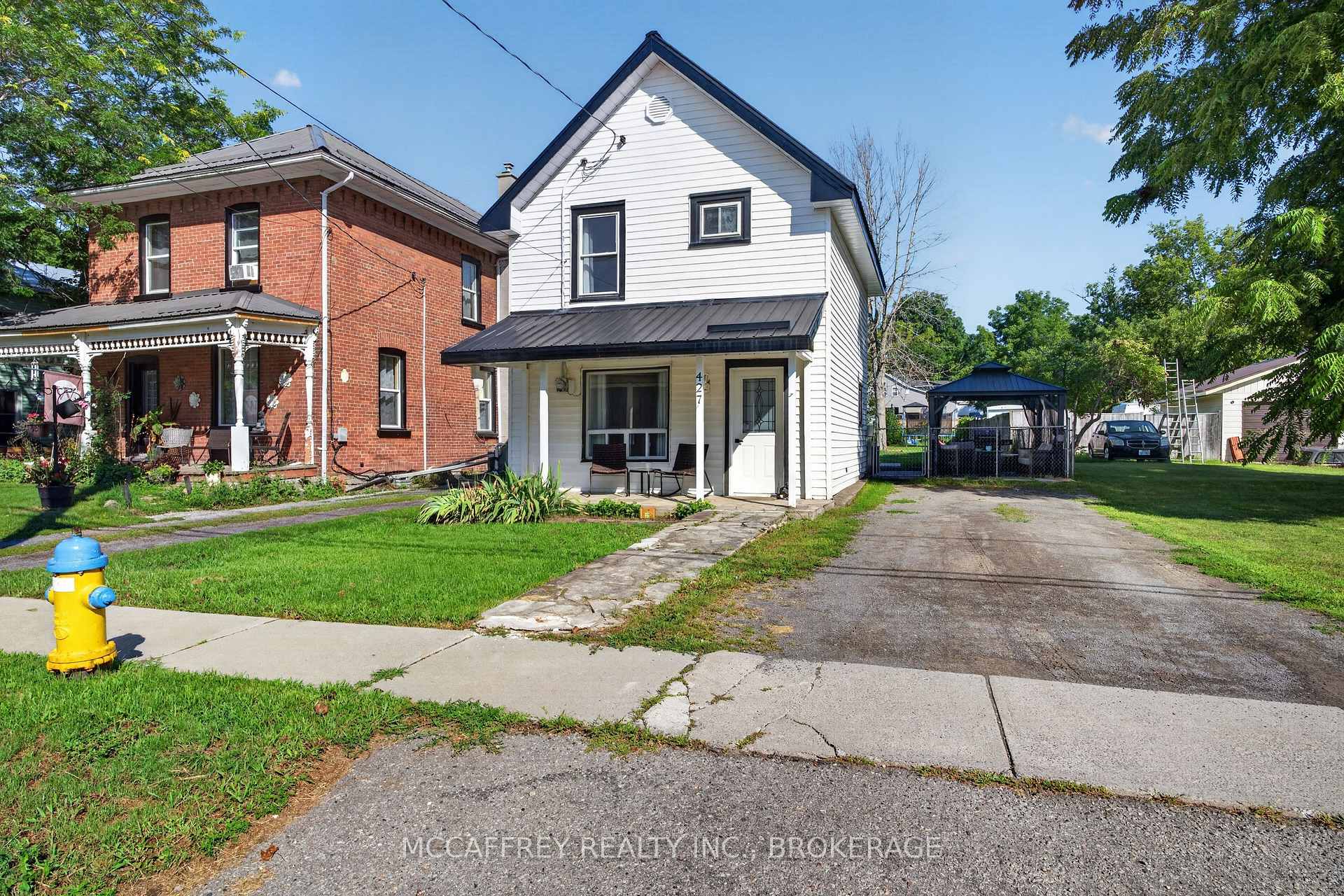 Photo 1 of 427 Thomas Street, Deseronto, Deseronto (Town) — HOMEH