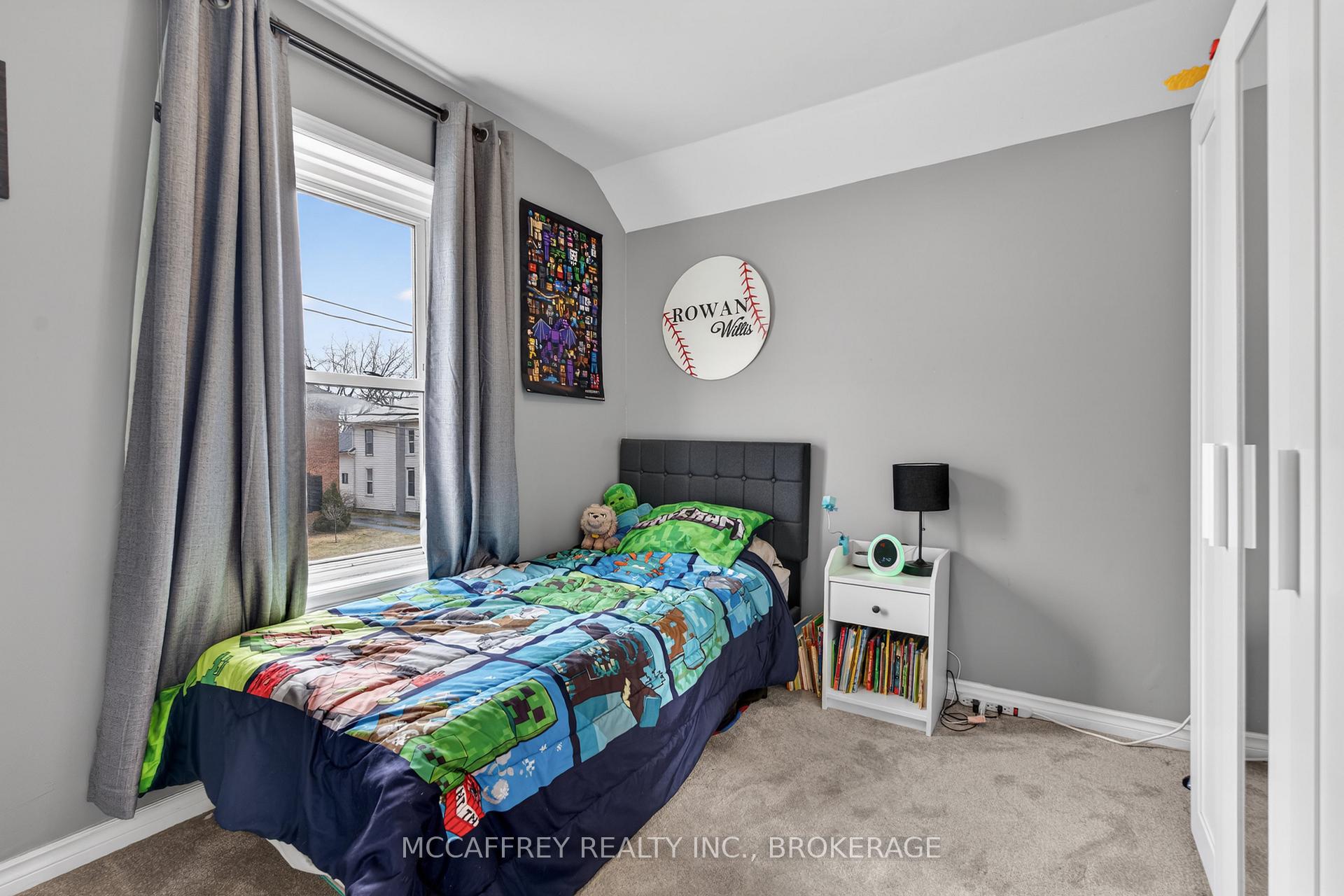 Photo 14 of 427 Thomas Street, Deseronto, Deseronto (Town) — HOMEH