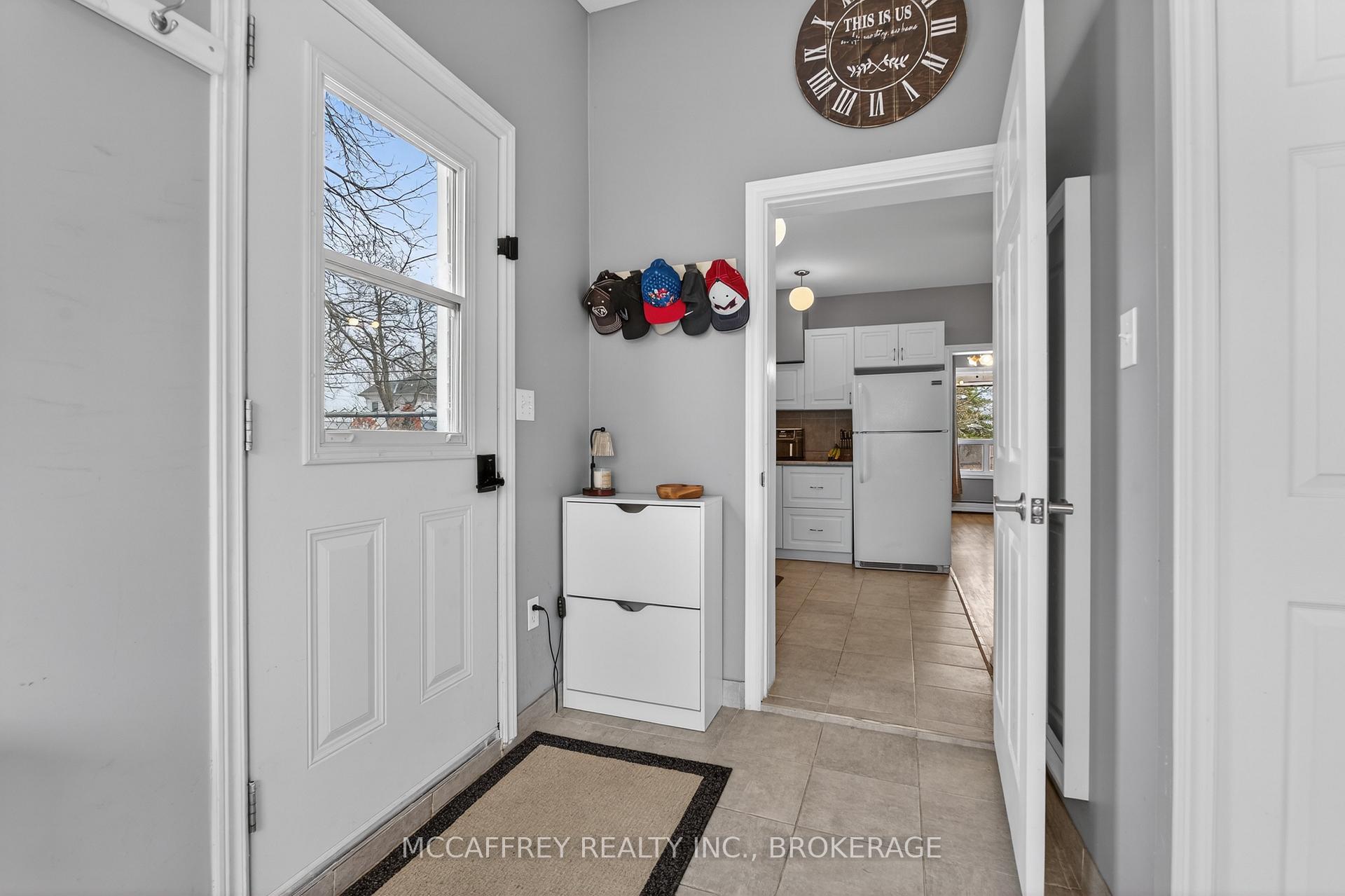 Photo 18 of 427 Thomas Street, Deseronto, Deseronto (Town) — HOMEH