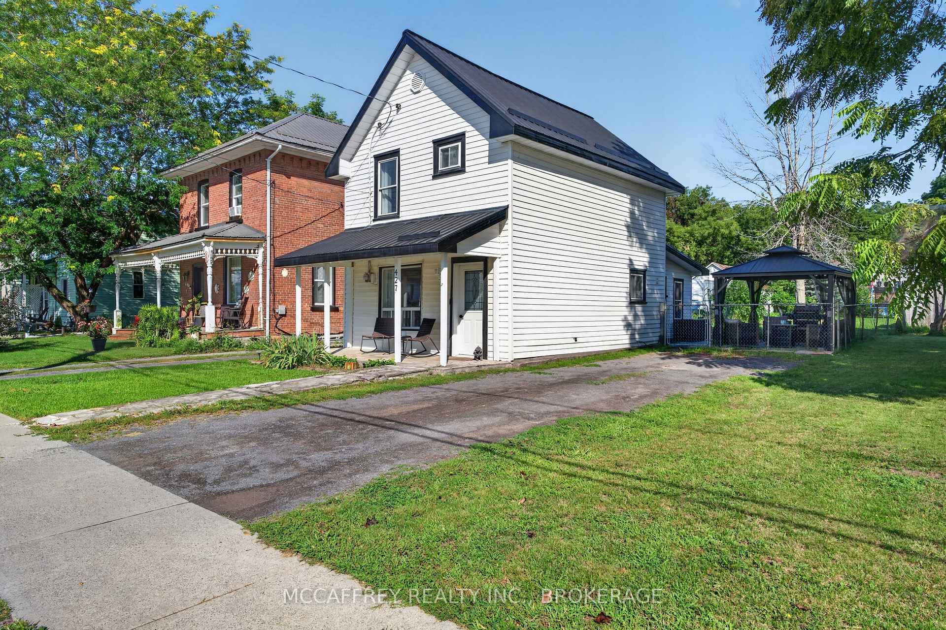 Photo 27 of 427 Thomas Street, Deseronto, Deseronto (Town) — HOMEH
