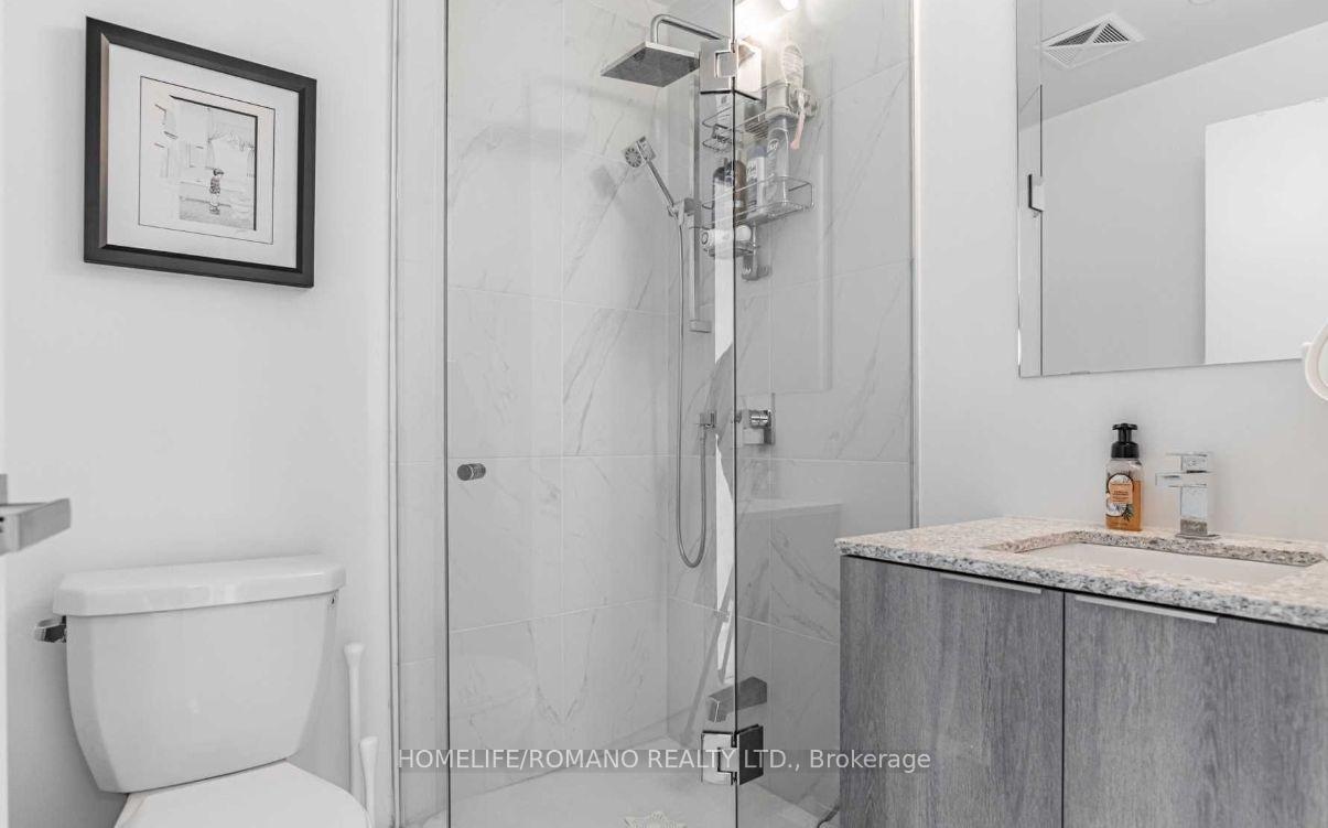 Photo 19 of Unit 840, 31 Tippett Road, North York, Clanton Park — HOMEH
