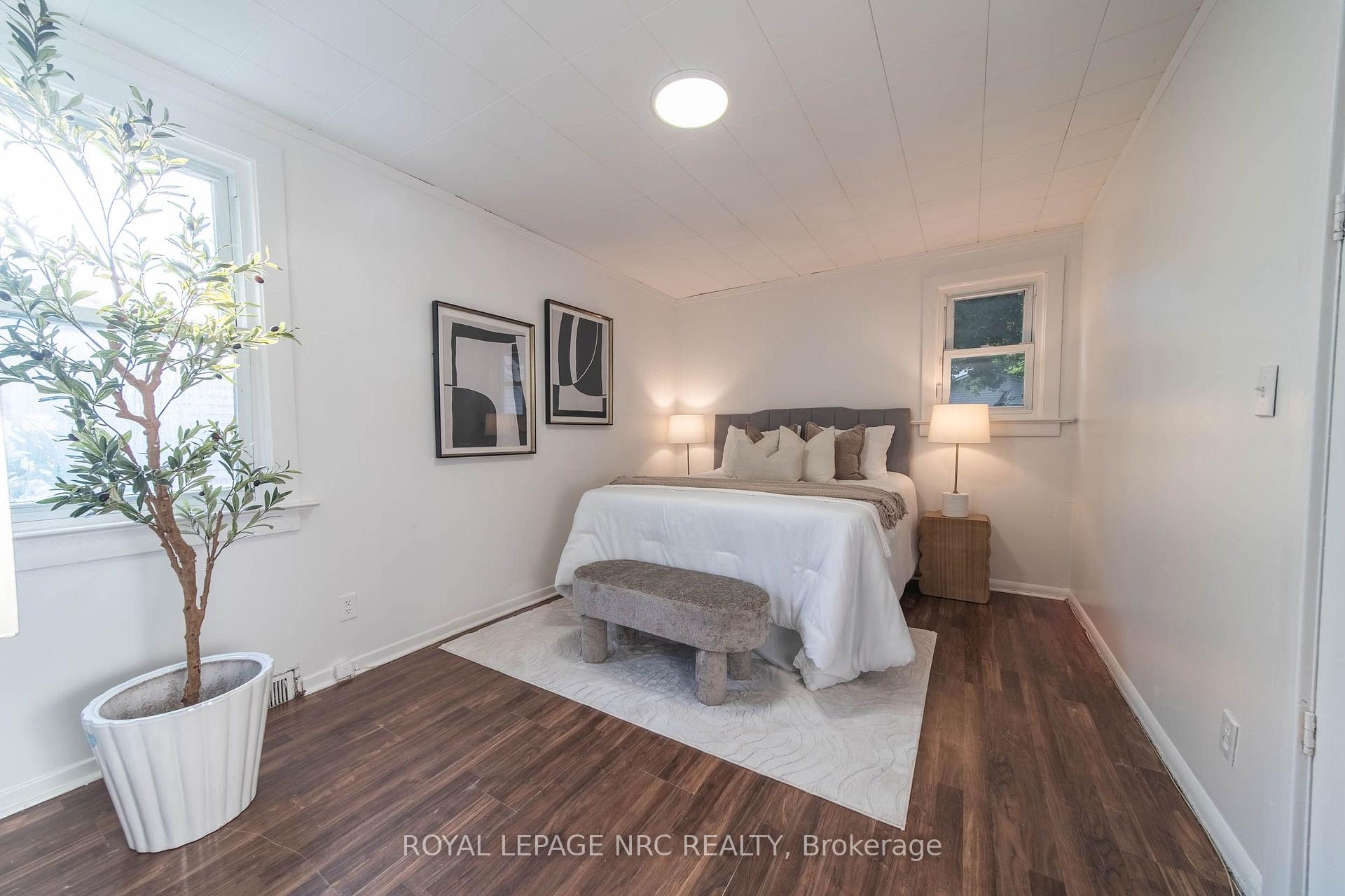 Photo 8 of 6255 Culp Street, Niagara Falls, Dorchester — HOMEH