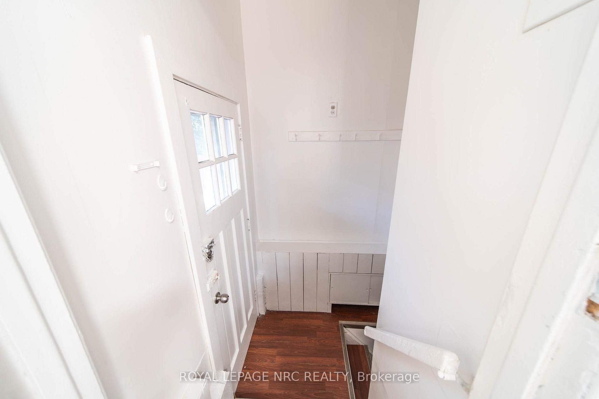 Photo 12 of 6255 Culp Street, Niagara Falls, Dorchester — HOMEH