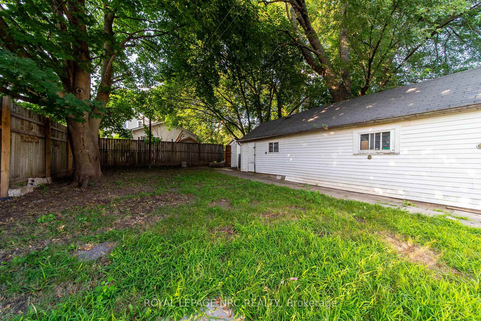 Photo 22 of 6255 Culp Street, Niagara Falls, Dorchester — HOMEH