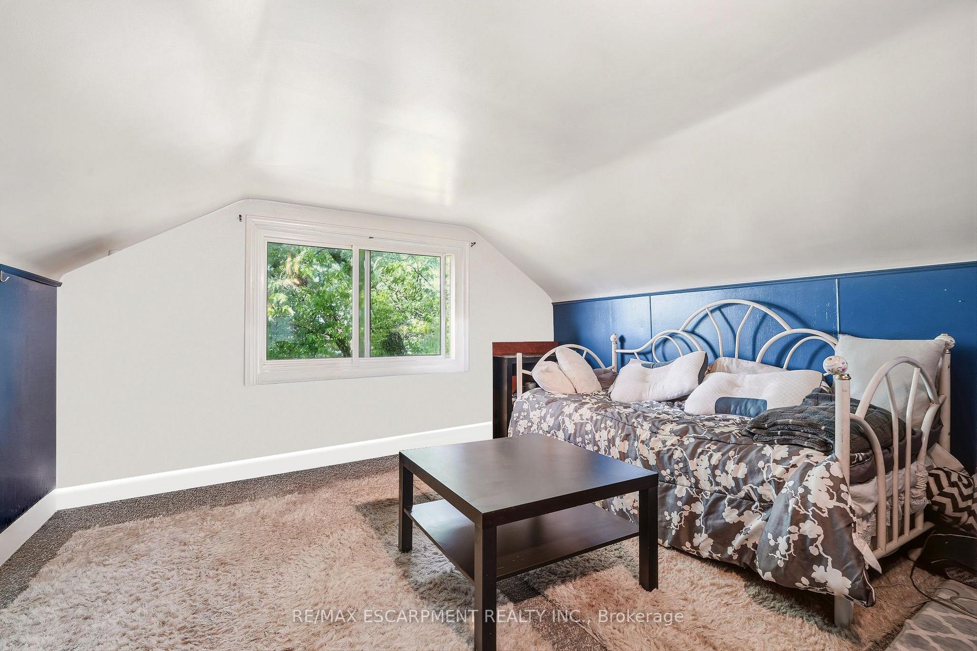 Photo 17 of 191 Millen Road, Hamilton, Stoney Creek — HOMEH