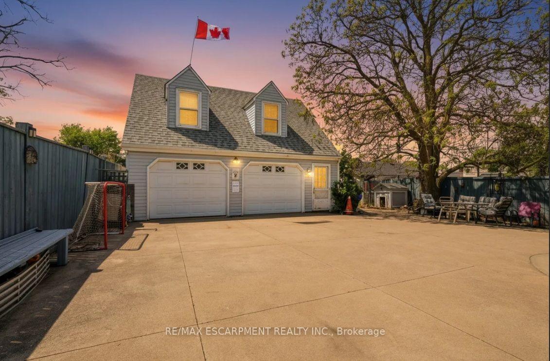 Photo 28 of 191 Millen Road, Hamilton, Stoney Creek — HOMEH