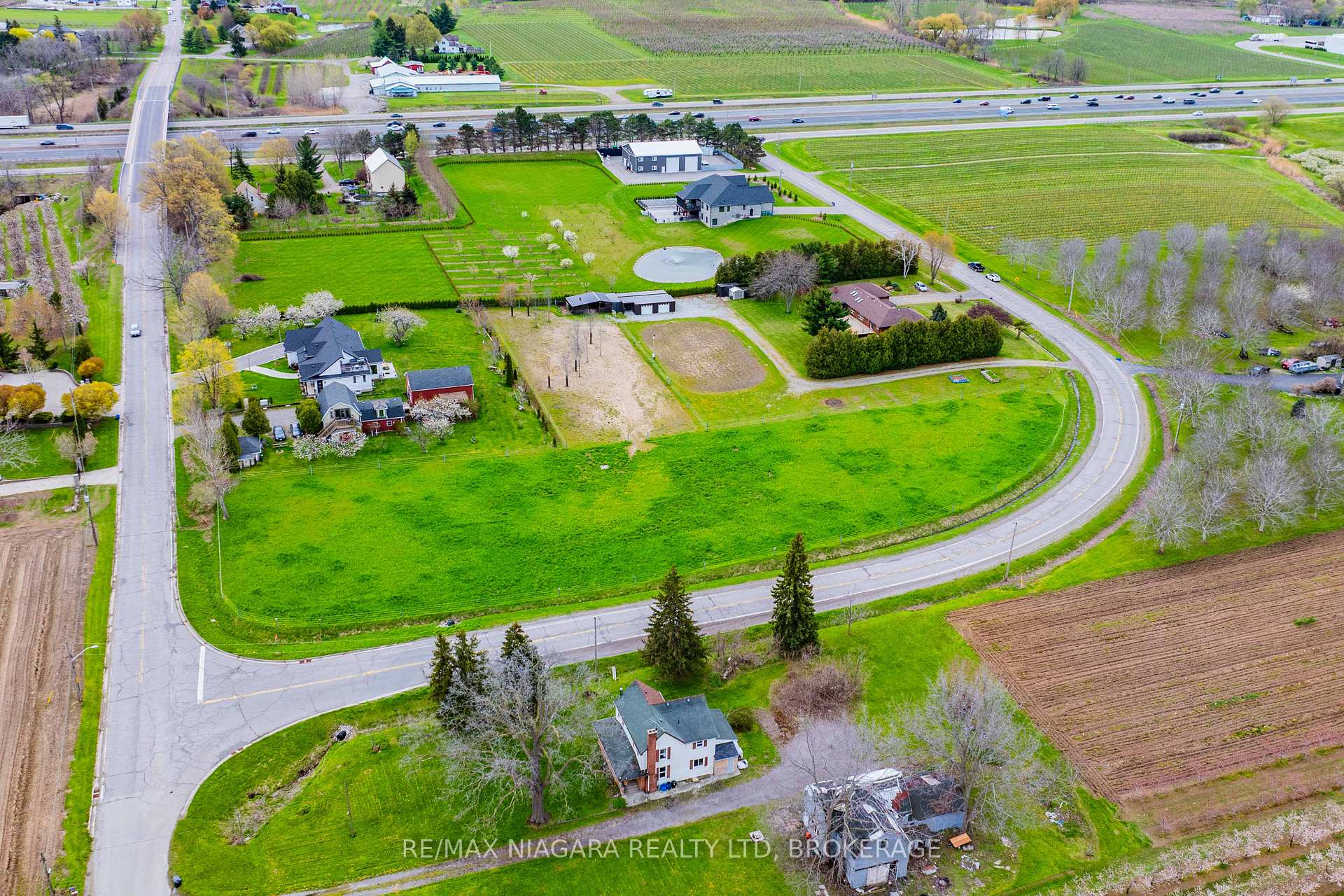 Photo 43 of 4850 Mountainview Road, Lincoln, Lincoln Lake — HOMEH