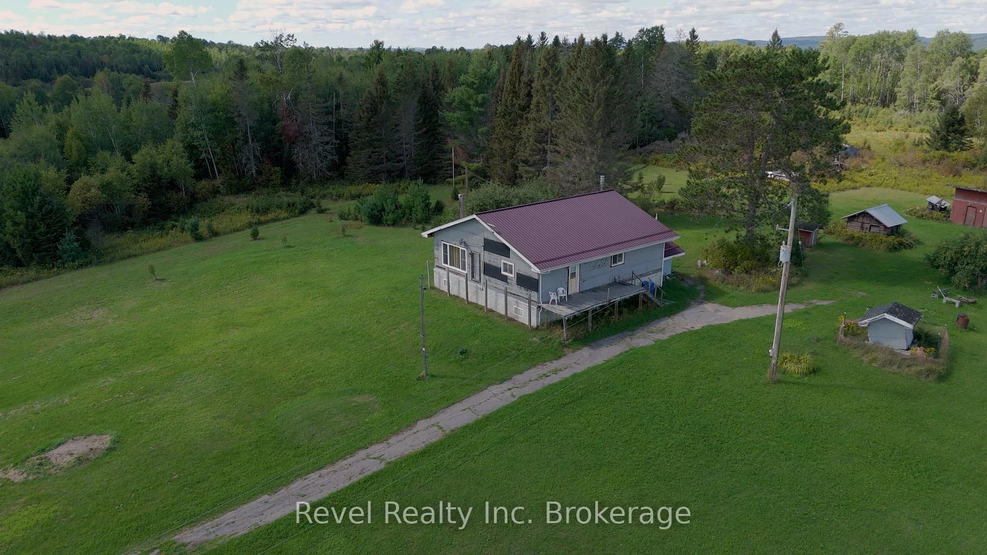 Photo 34 of 2395 Papineau Road, Papineau-Cameron, Papineau Cameron — HOMEH
