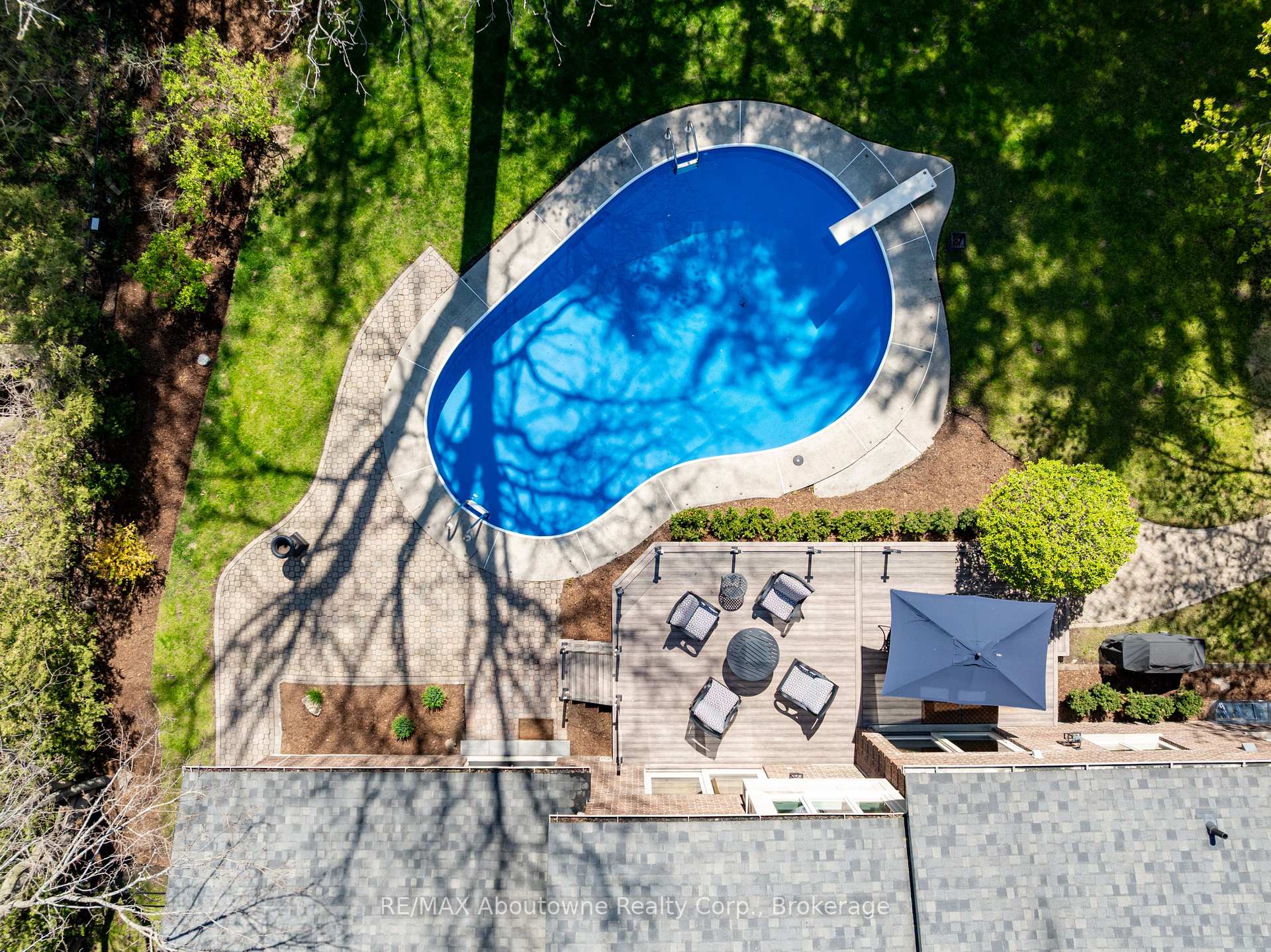 Photo 51 of 528 Michael Terrace, Oakville, Old Oakville — HOMEH