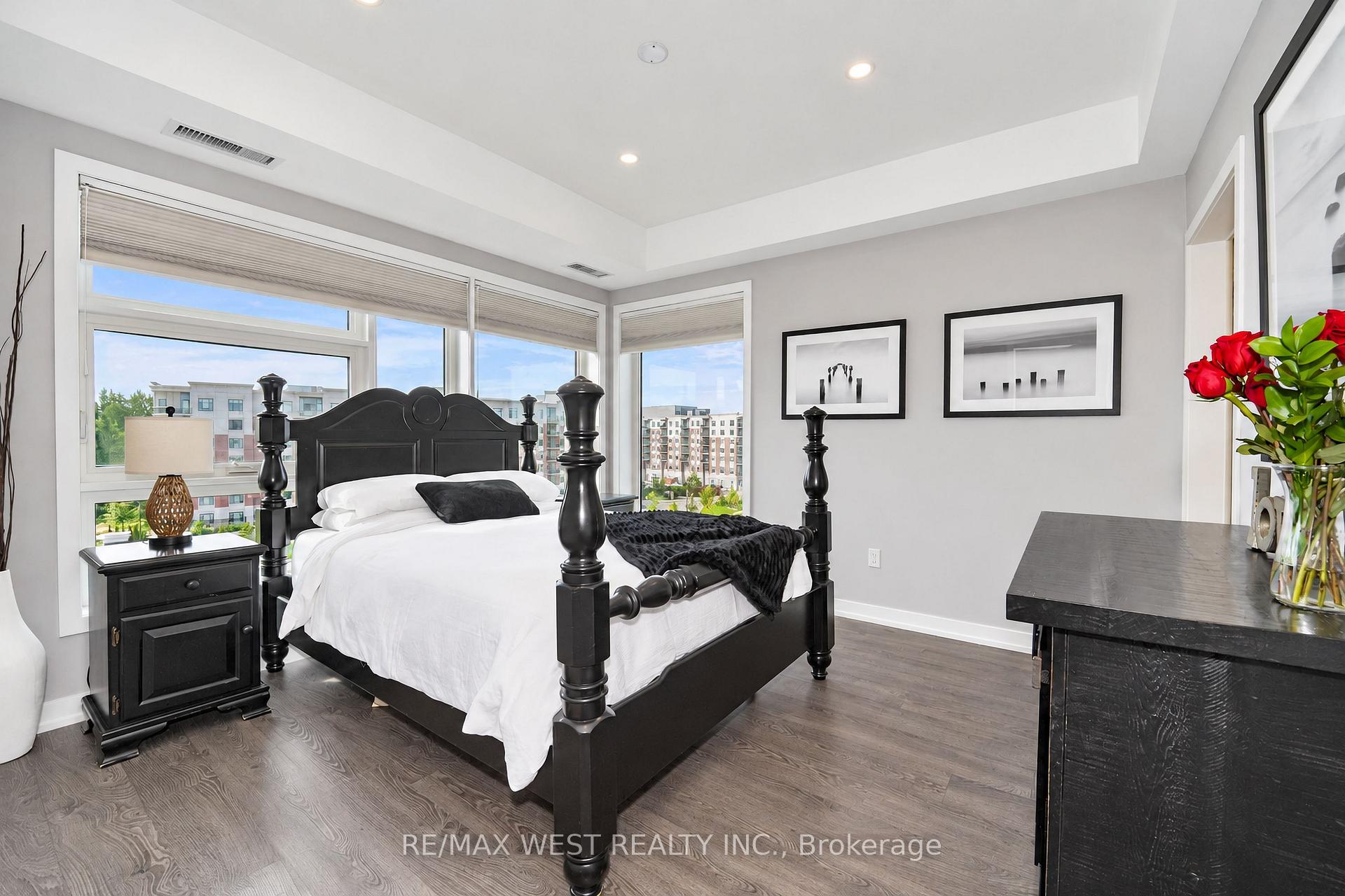 Photo 8 of Unit 344, 555 William Graham Drive, Aurora, Rural Aurora — HOMEH