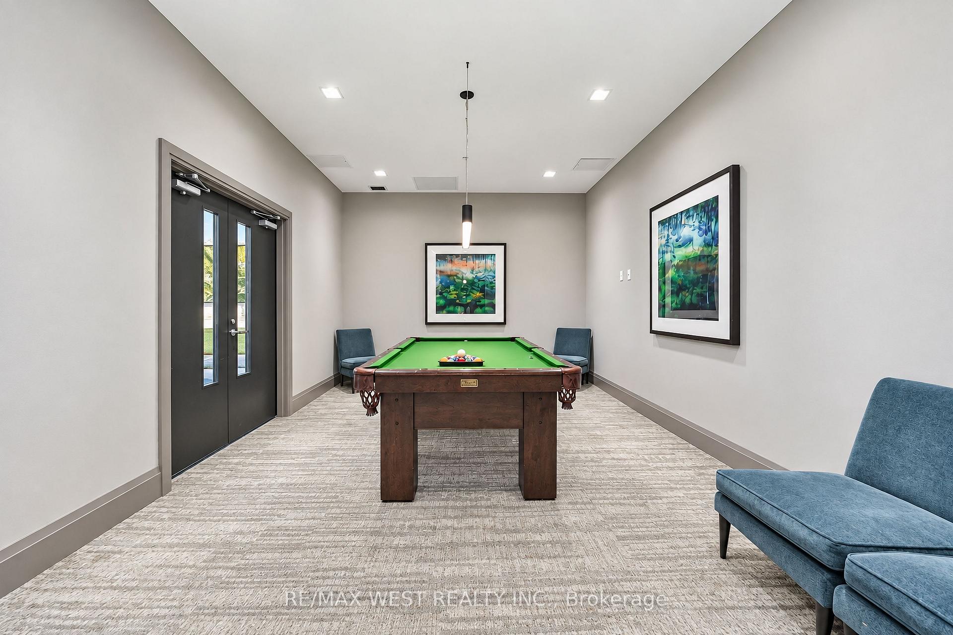 Photo 20 of Unit 344, 555 William Graham Drive, Aurora, Rural Aurora — HOMEH
