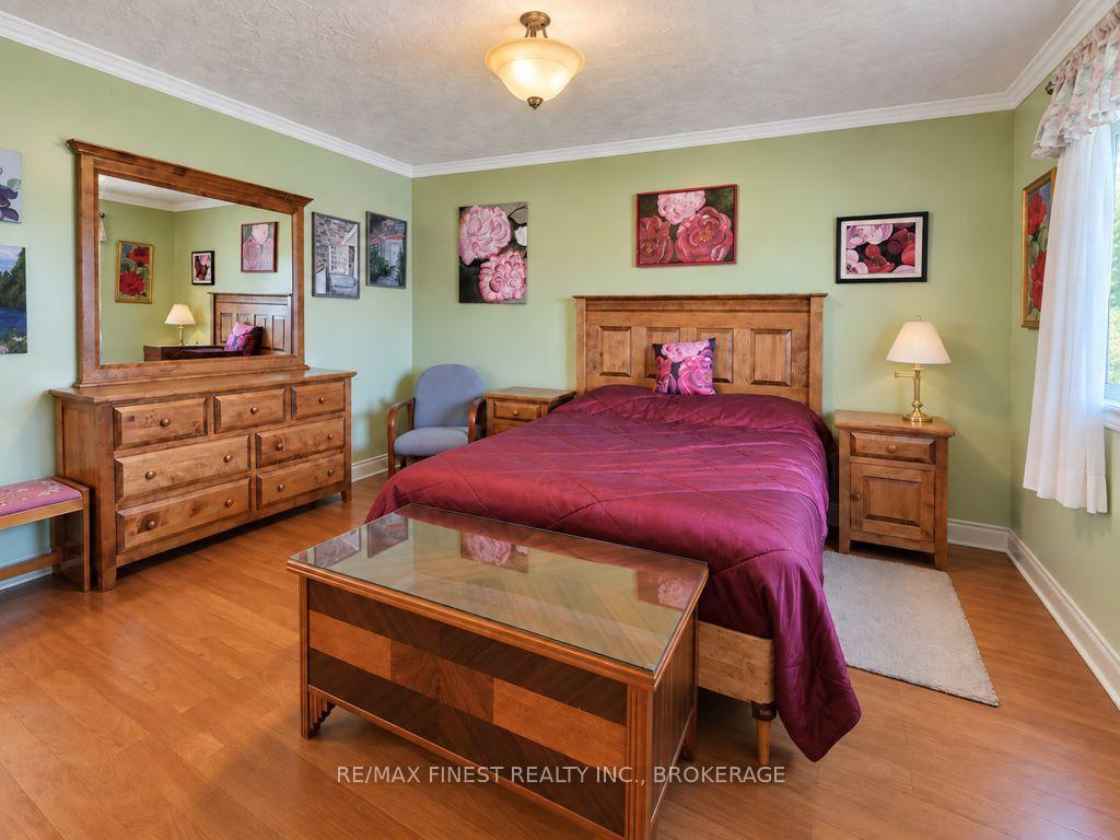Photo 11 of 58 Princeton Place, Loyalist, Amherstview — HOMEH