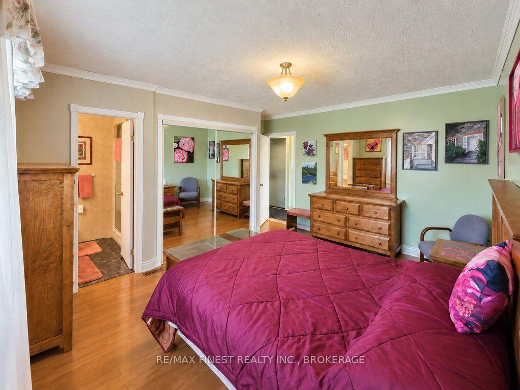 Photo 13 of 58 Princeton Place, Loyalist, Amherstview — HOMEH