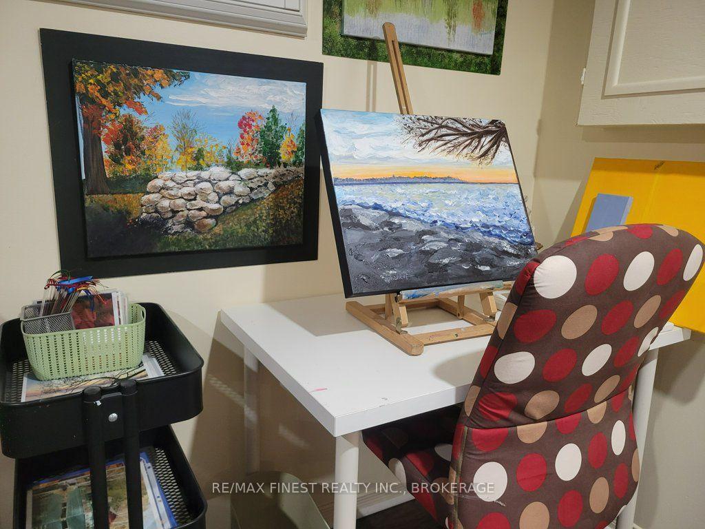 Photo 24 of 58 Princeton Place, Loyalist, Amherstview — HOMEH