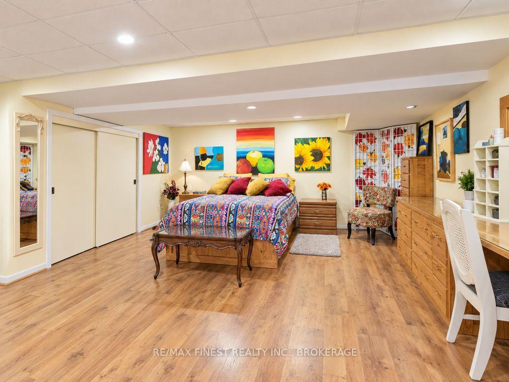 Photo 26 of 58 Princeton Place, Loyalist, Amherstview — HOMEH