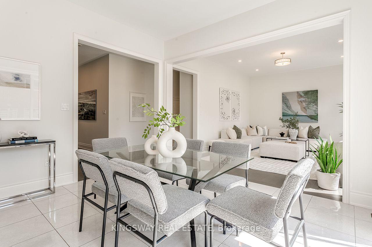 Photo 12 of 3226 William Rose Way, Oakville, Joshua Meadows — HOMEH