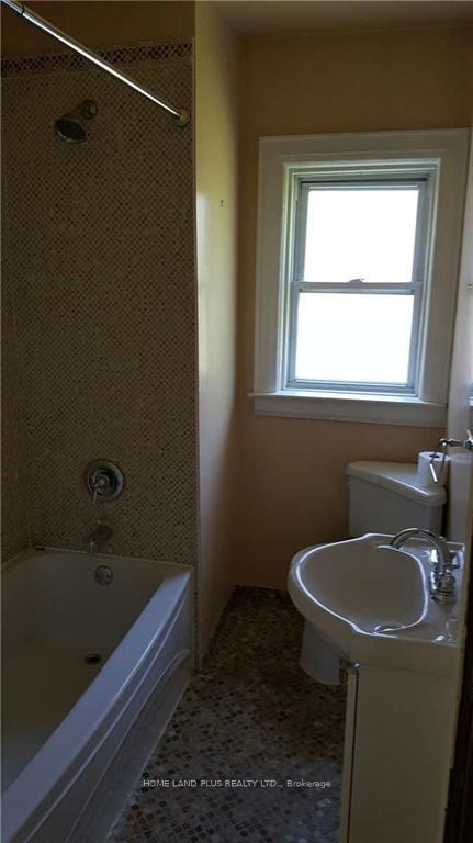 Photo 9 of 68 Parkview Avenue, North York, Willowdale East — HOMEH