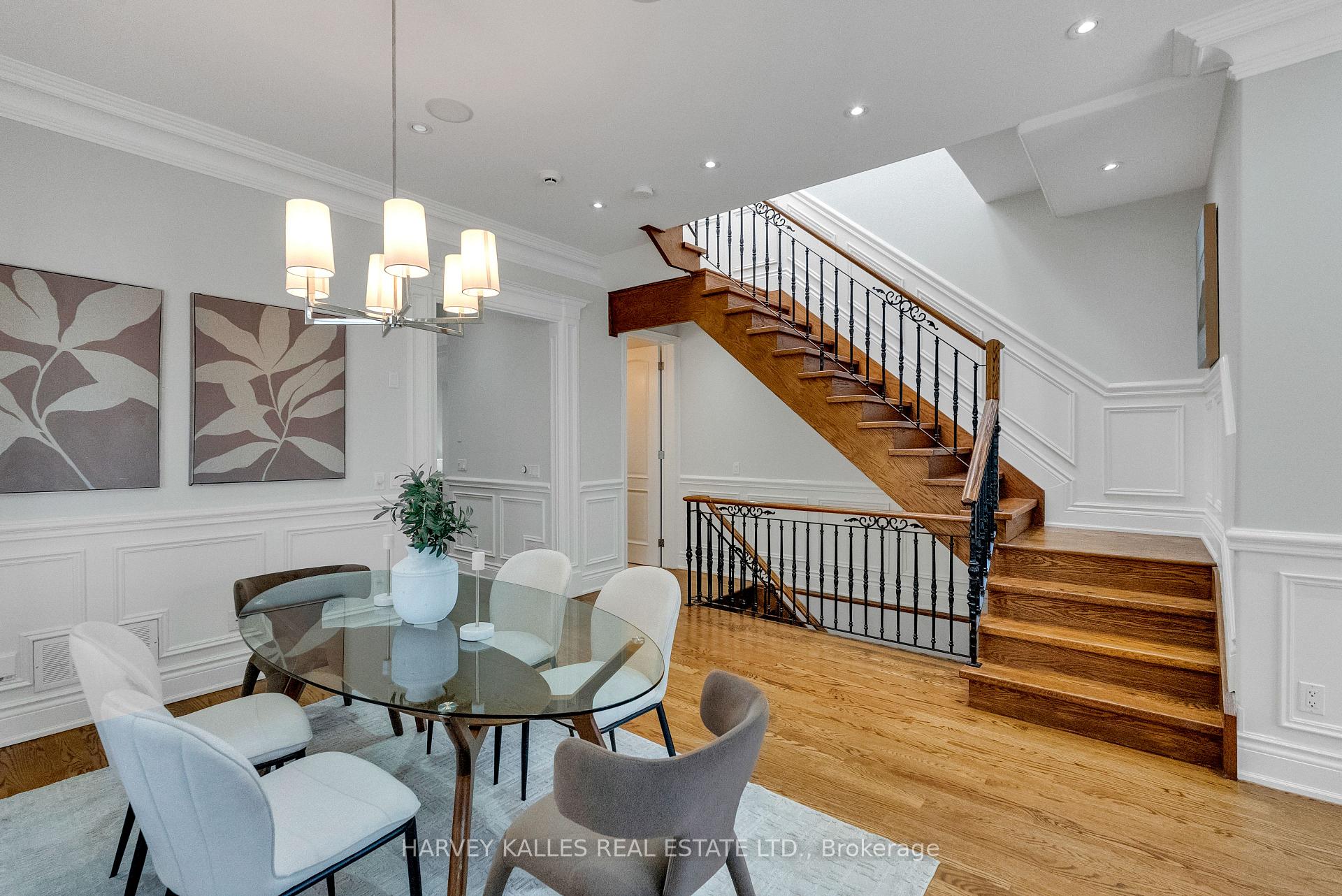 Photo 11 of 168 Roe Avenue, Toronto, Bedford Park-Nortown — HOMEH