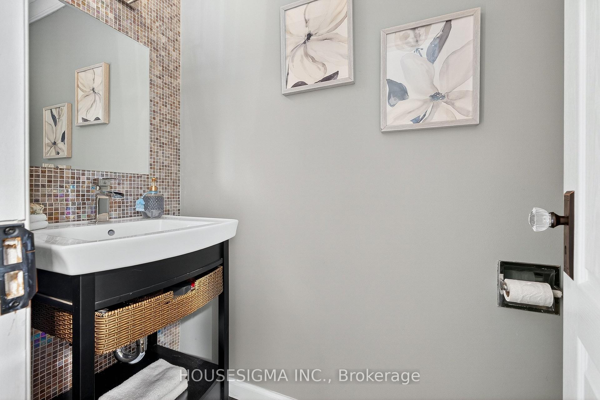 Photo 4 of Unit 90, 15 Centennial Park Road S, Etobicoke, Eringate-Centennial-West Deane — HOMEH