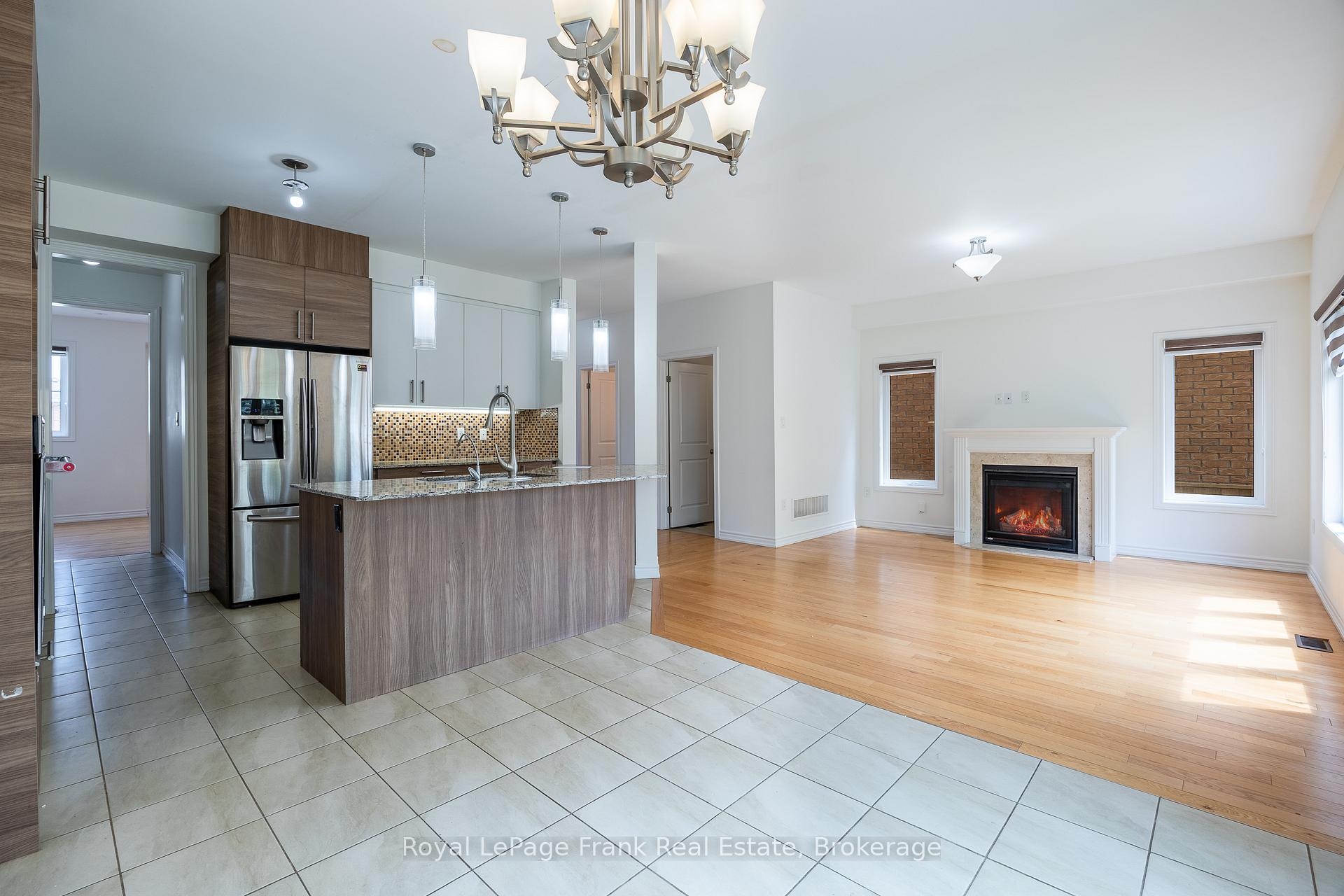Photo 15 of 190 Lyle Drive, Clarington, Bowmanville — HOMEH