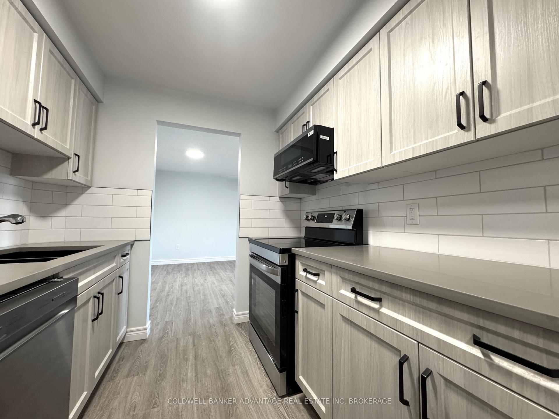 Photo 4 of Unit 323, 72 Main Street E, Port Colborne, Bethel — HOMEH