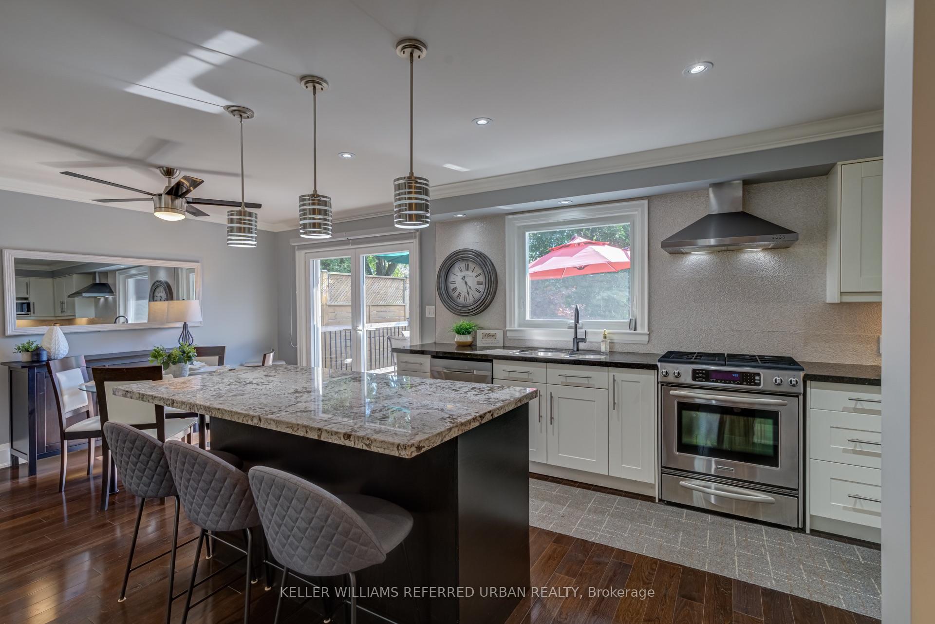 Photo 8 of 1508 Holburne Road, Mississauga, Lakeview — HOMEH