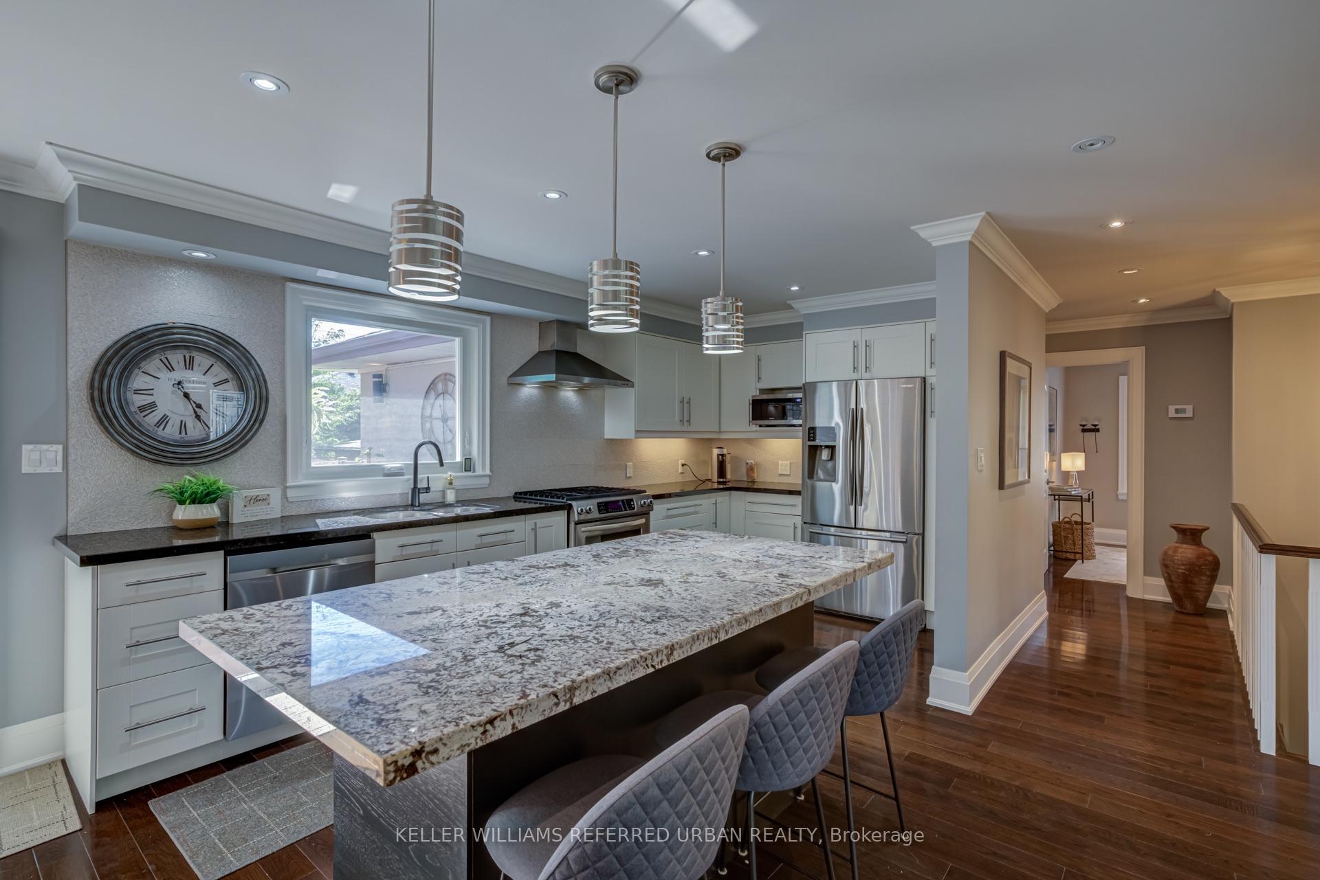 Photo 10 of 1508 Holburne Road, Mississauga, Lakeview — HOMEH