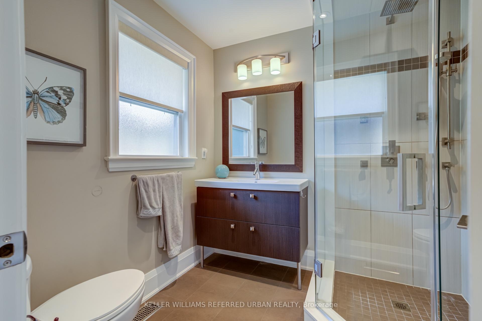 Photo 15 of 1508 Holburne Road, Mississauga, Lakeview — HOMEH