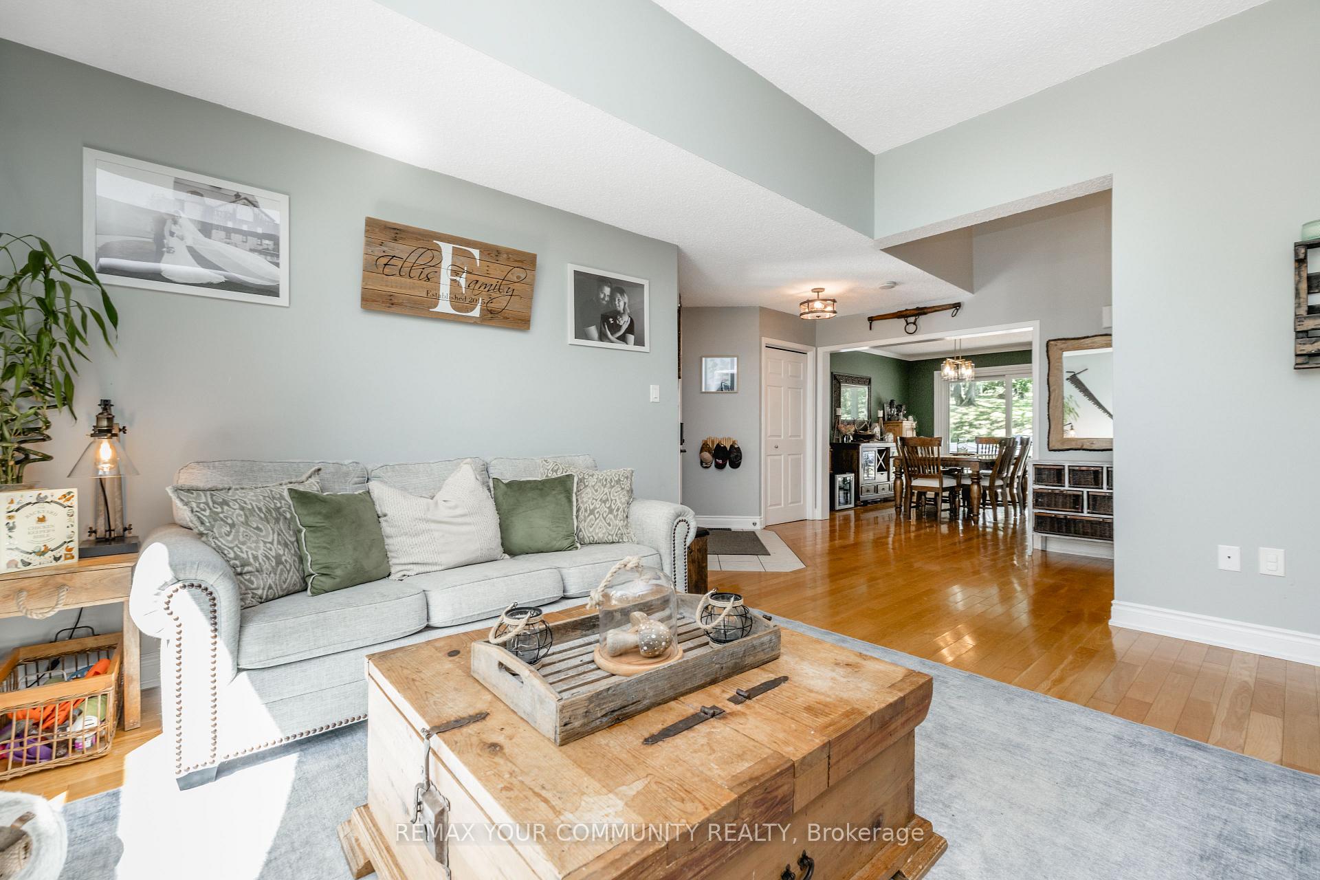 Photo 9 of 321 Miller Drive, Barrie, Edgehill Drive — HOMEH