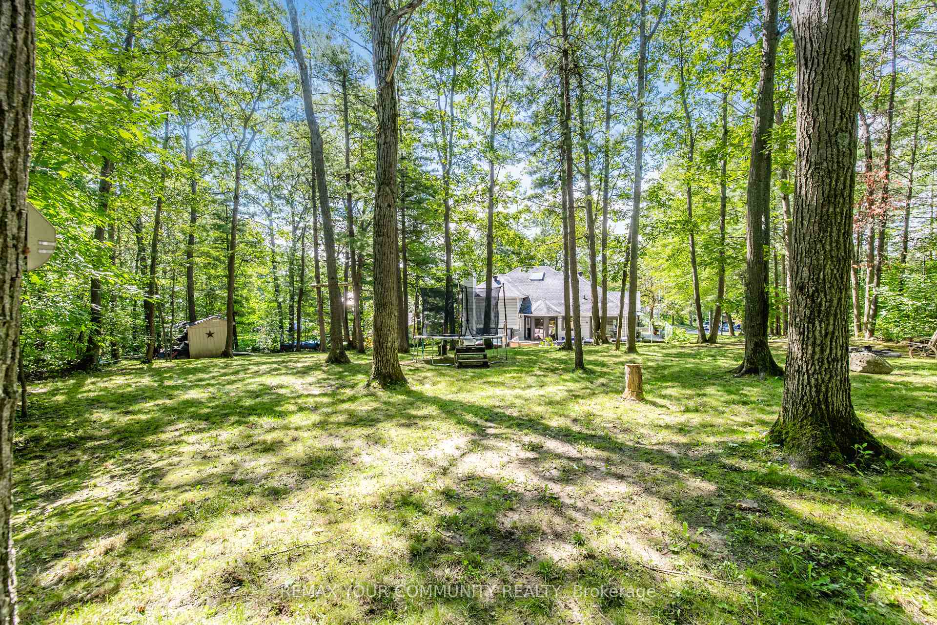 Photo 44 of 321 Miller Drive, Barrie, Edgehill Drive — HOMEH