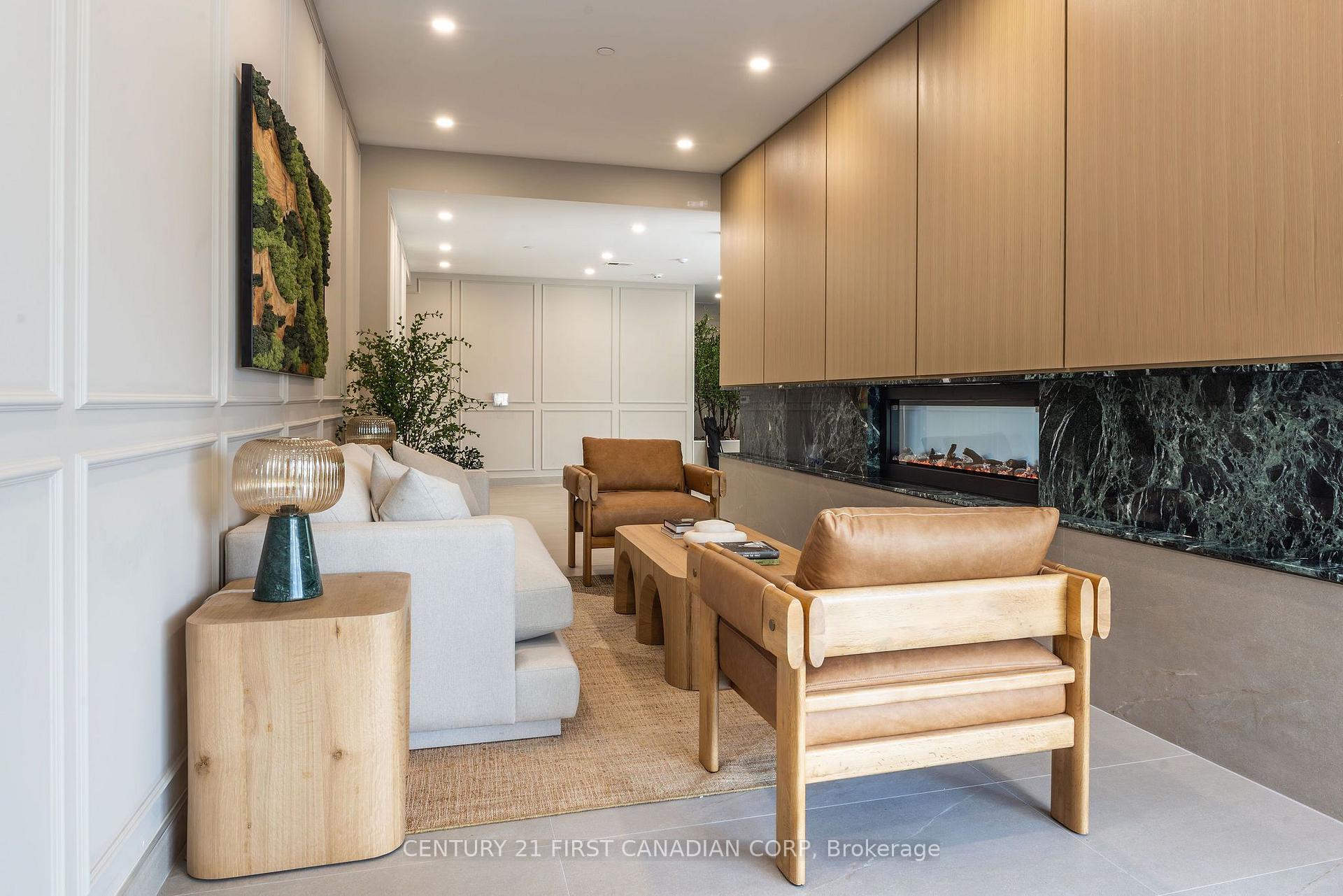 Photo 18 of Unit 407, 230 North Centre Road, London, North B — HOMEH
