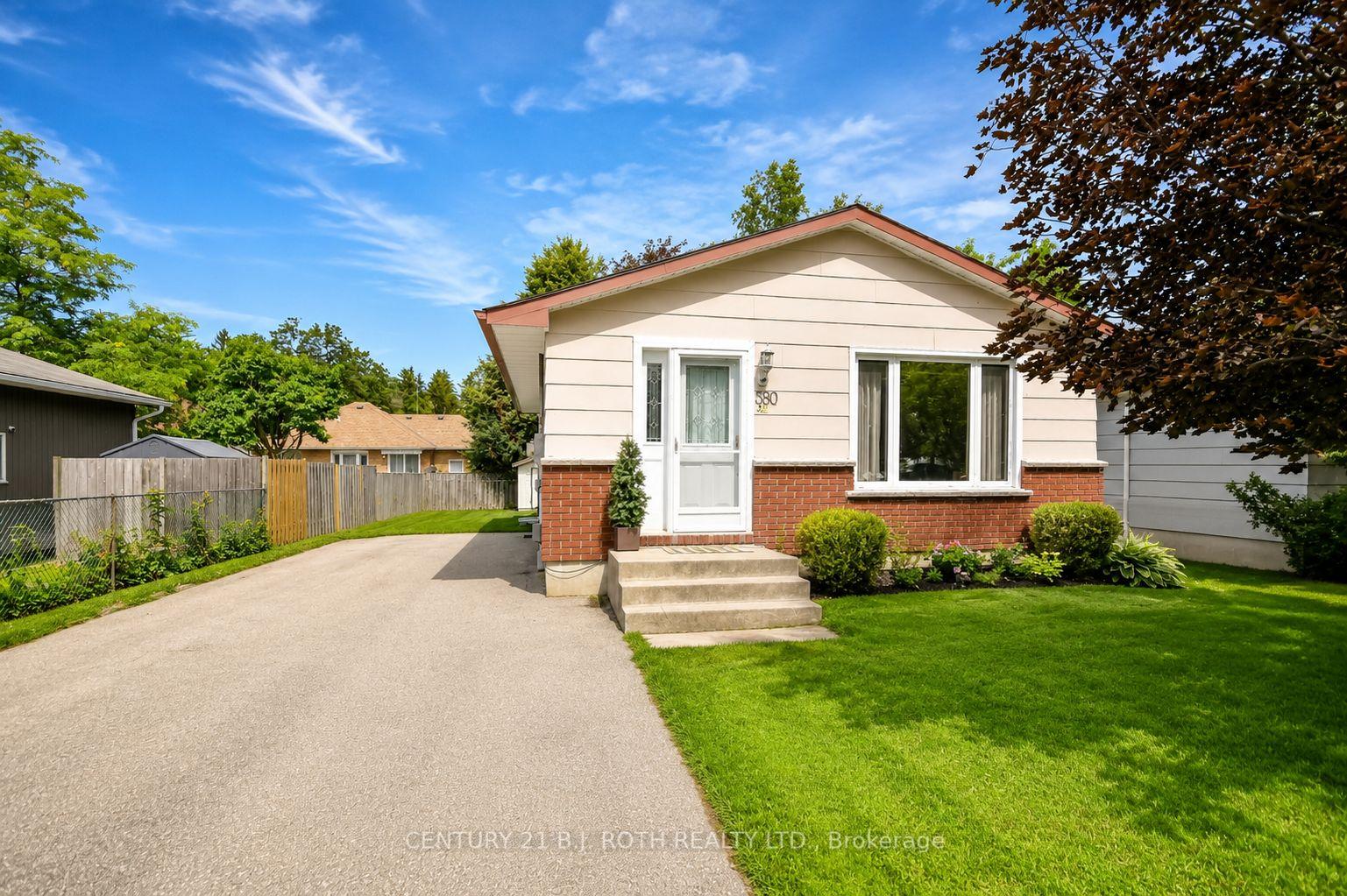Photo 1 of 380 Mary Street, Orillia — HOMEH