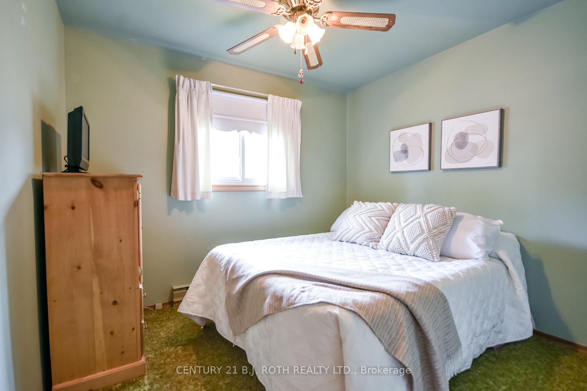 Photo 19 of 380 Mary Street, Orillia — HOMEH