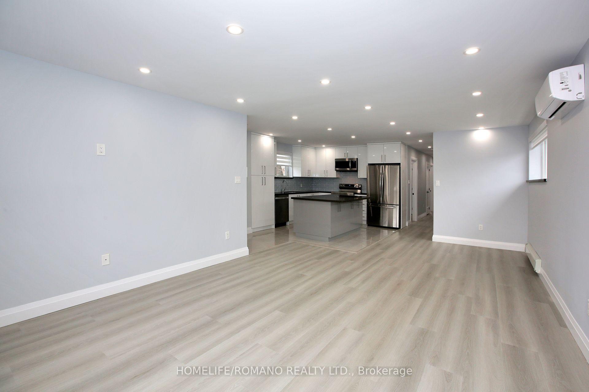 Photo 4 of Unit A, 177 Robina Avenue, Toronto, Oakwood Village — HOMEH