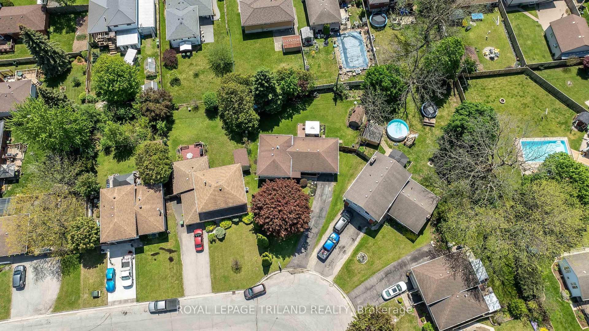 Photo 43 of 7 Stirling Crescent, St. Thomas — HOMEH
