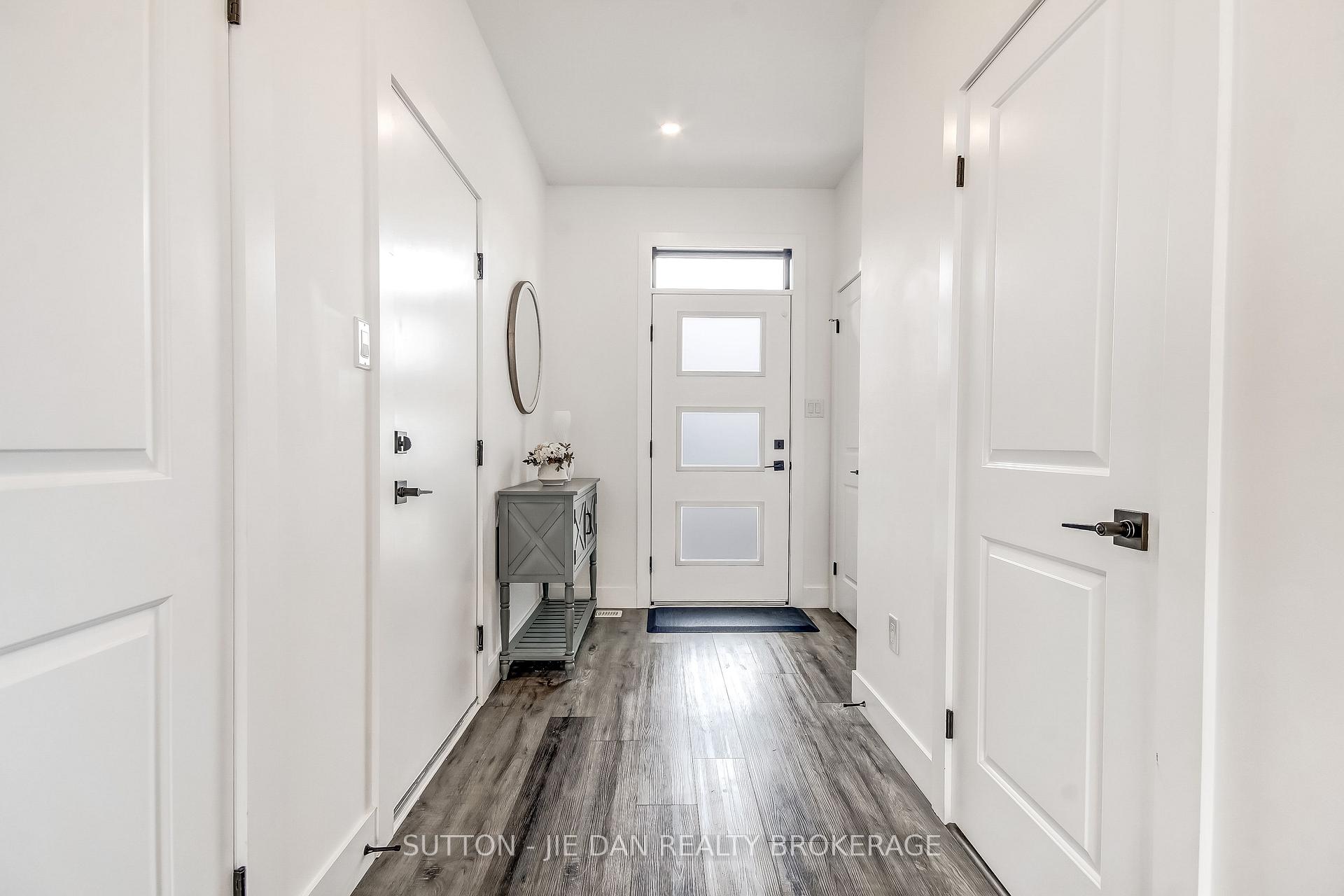 Photo 15 of Unit 2, 1820 Canvas Way, London, North B — HOMEH