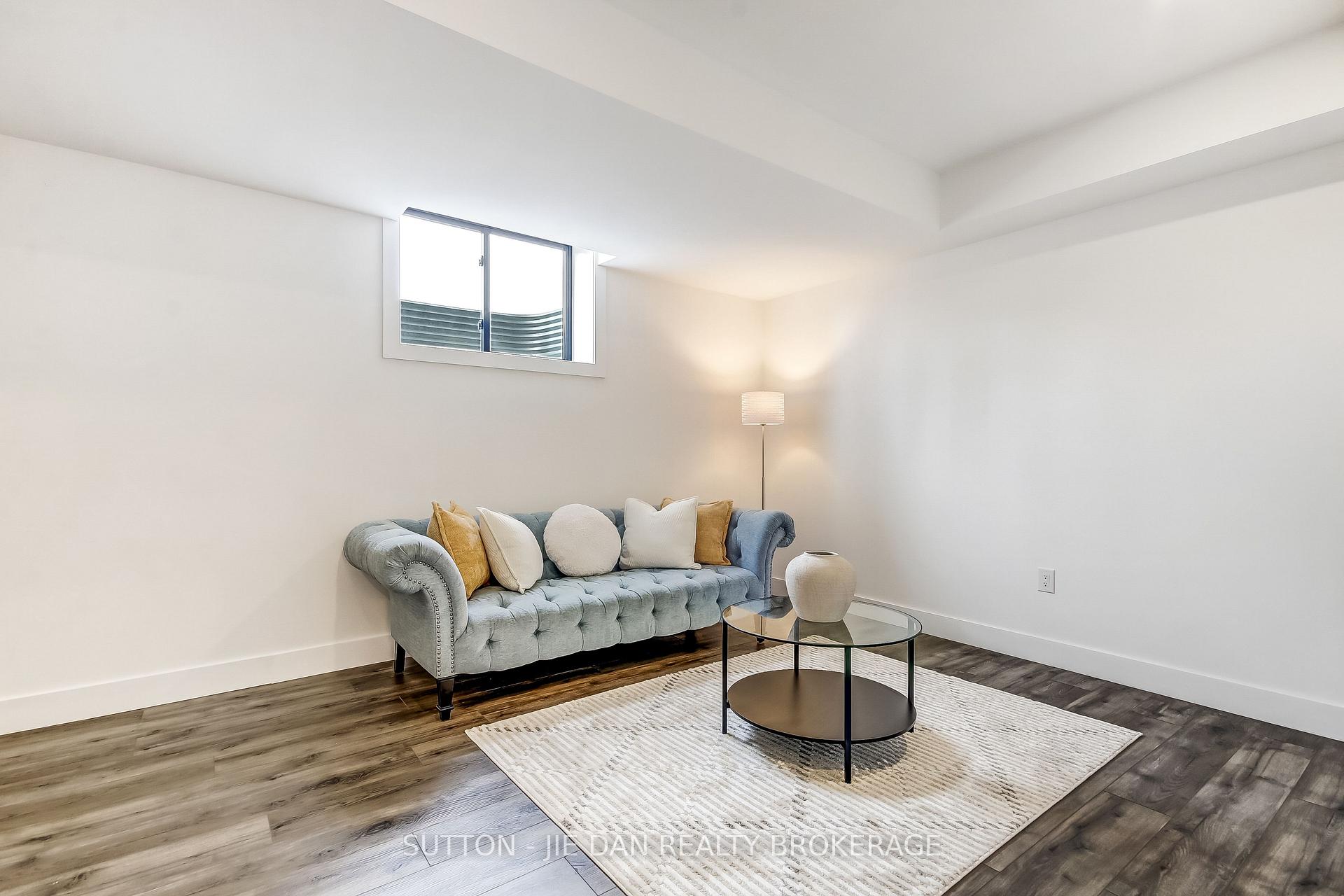 Photo 29 of Unit 2, 1820 Canvas Way, London, North B — HOMEH