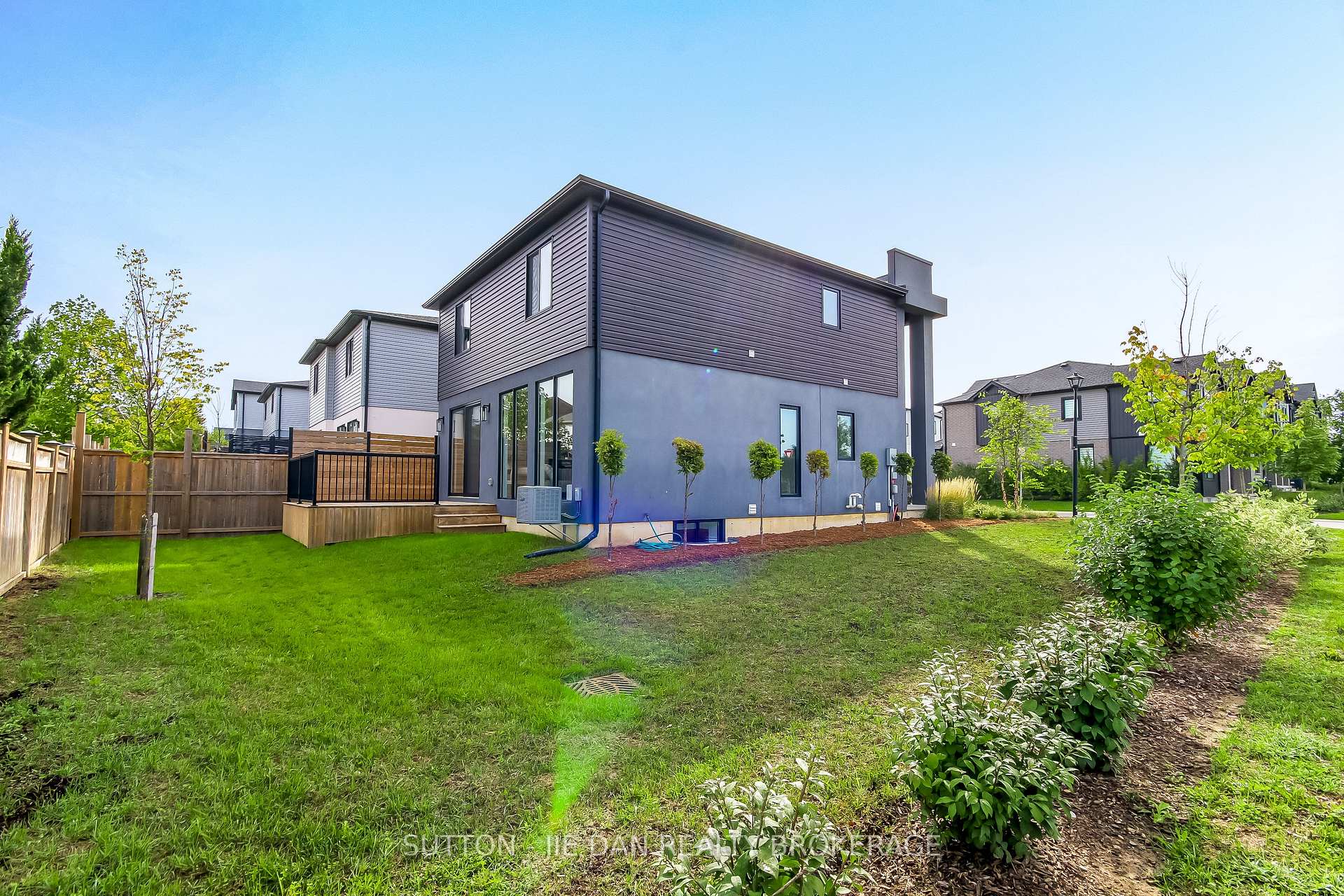 Photo 37 of Unit 2, 1820 Canvas Way, London, North B — HOMEH