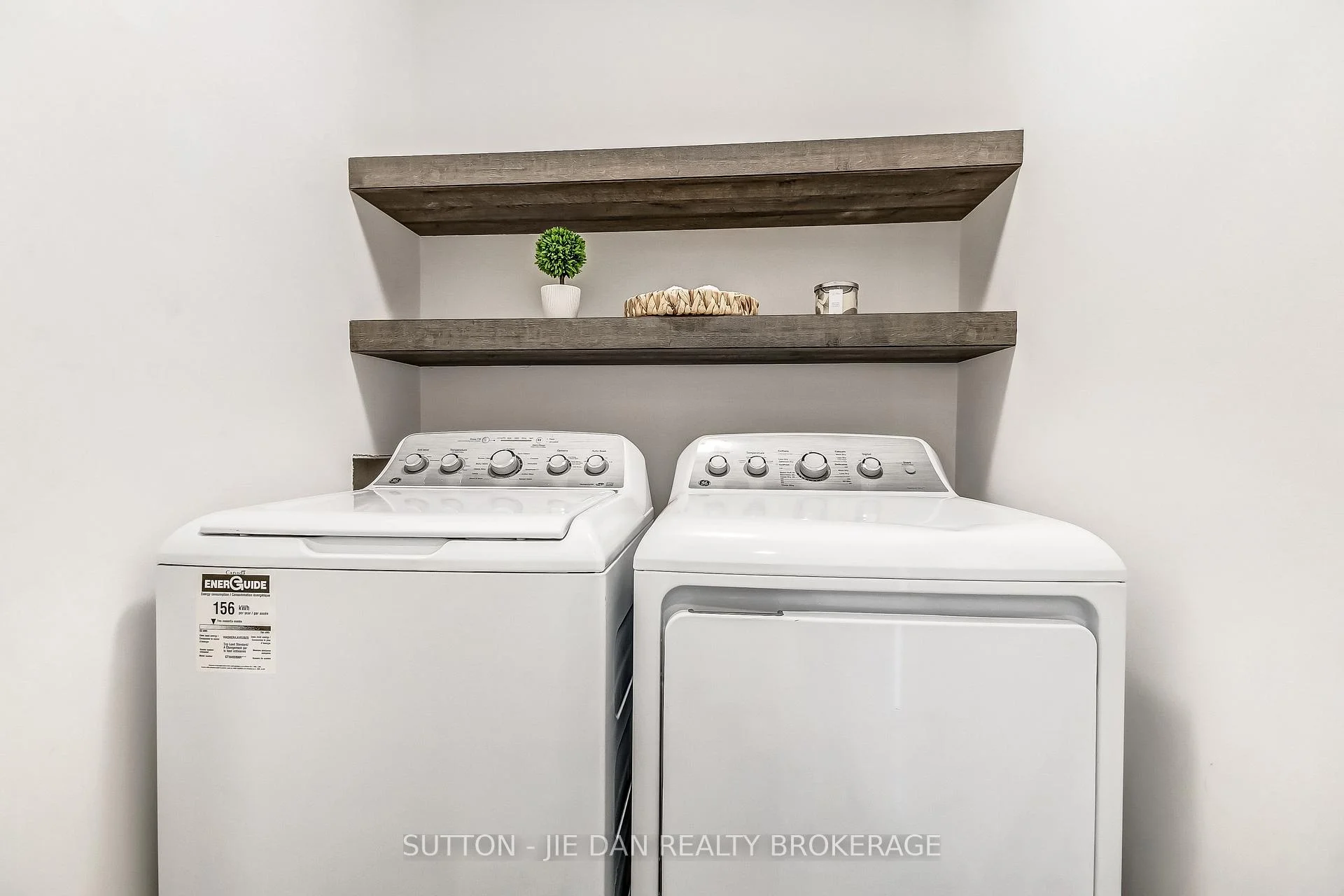 Photo 34 of Unit 2, 1820 Canvas Way, London, North B — HOMEH
