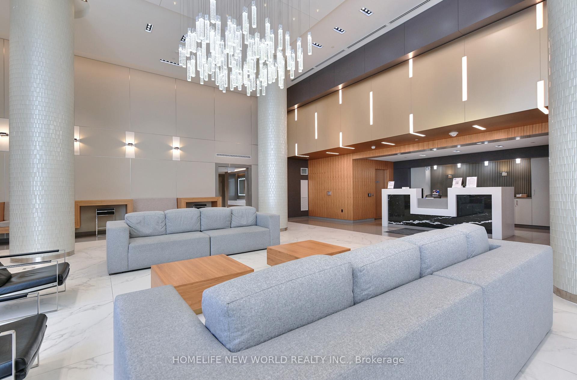 Photo 2 of Unit 811, 85 Oneida Crescent, Richmond Hill, Langstaff — HOMEH