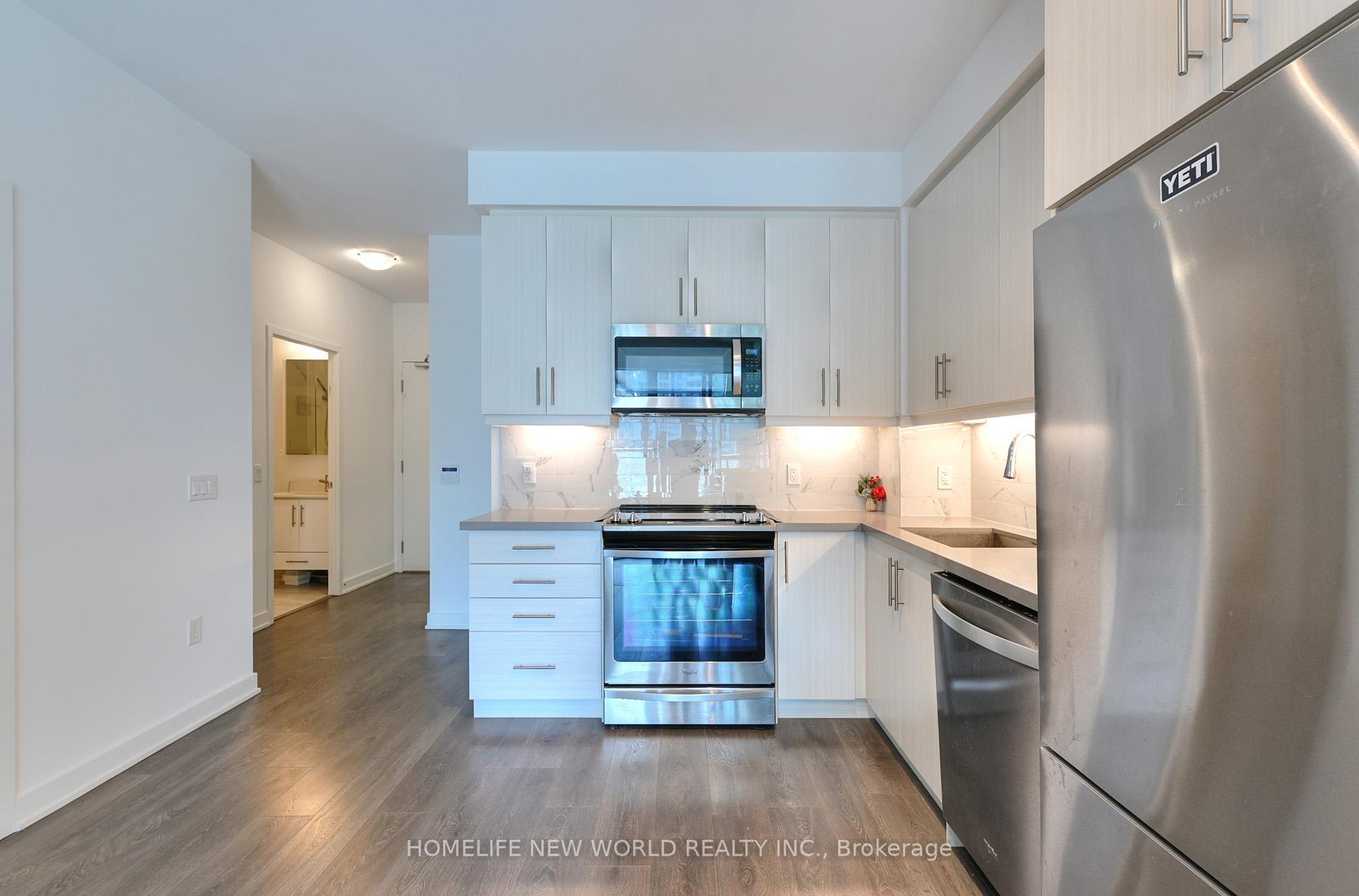 Photo 8 of Unit 811, 85 Oneida Crescent, Richmond Hill, Langstaff — HOMEH