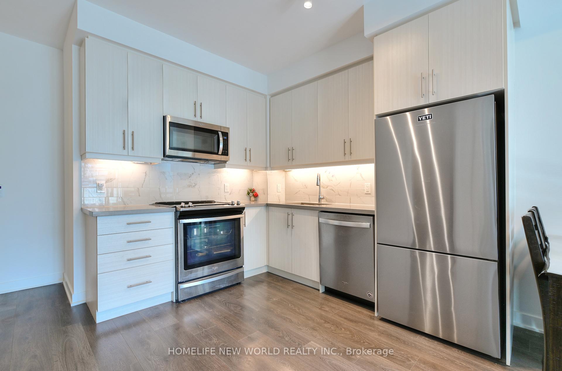 Photo 9 of Unit 811, 85 Oneida Crescent, Richmond Hill, Langstaff — HOMEH