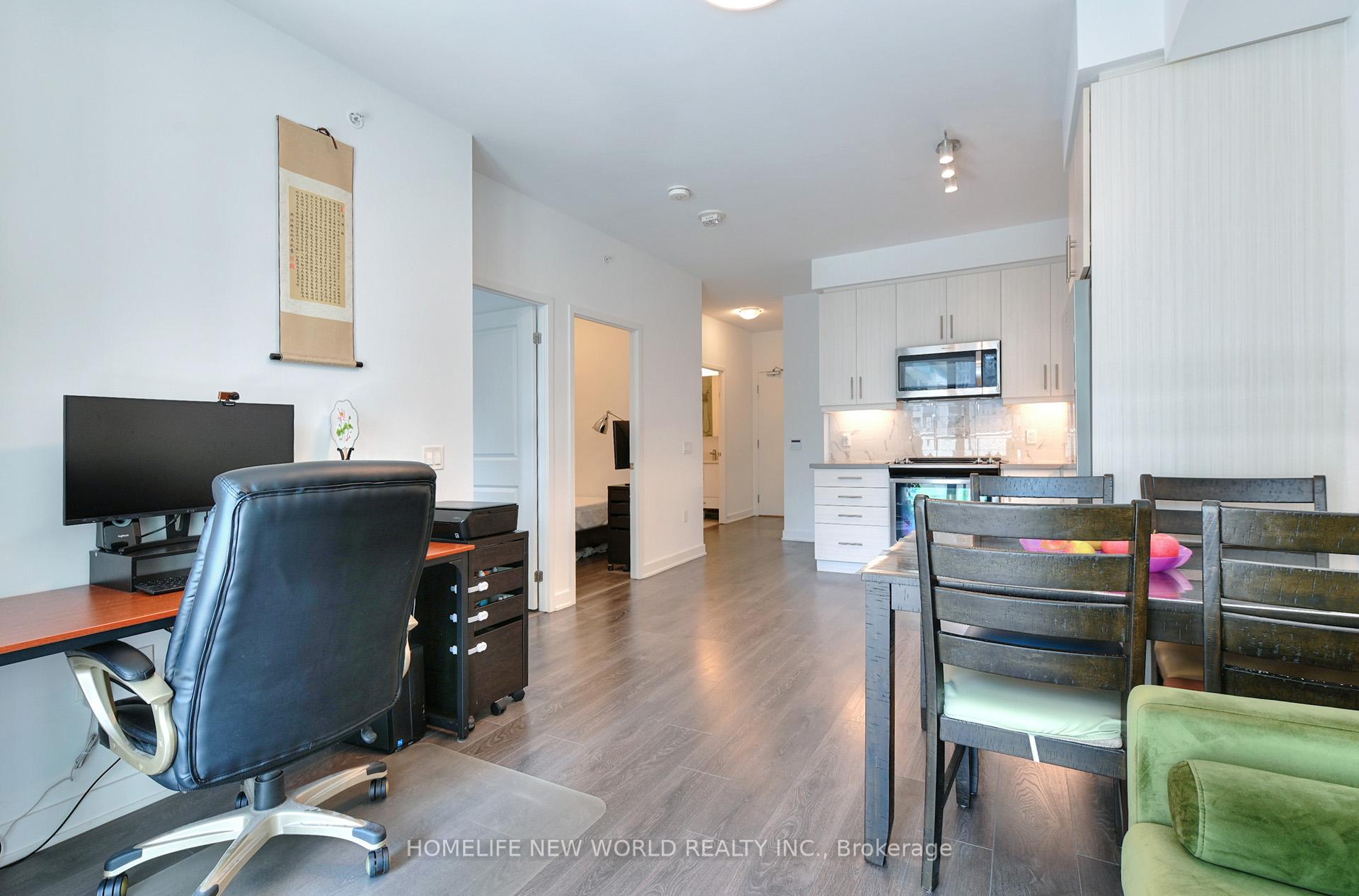 Photo 14 of Unit 811, 85 Oneida Crescent, Richmond Hill, Langstaff — HOMEH