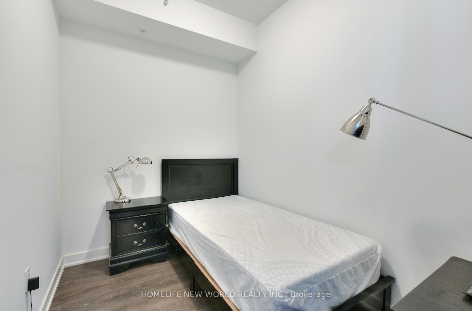 Photo 18 of Unit 811, 85 Oneida Crescent, Richmond Hill, Langstaff — HOMEH