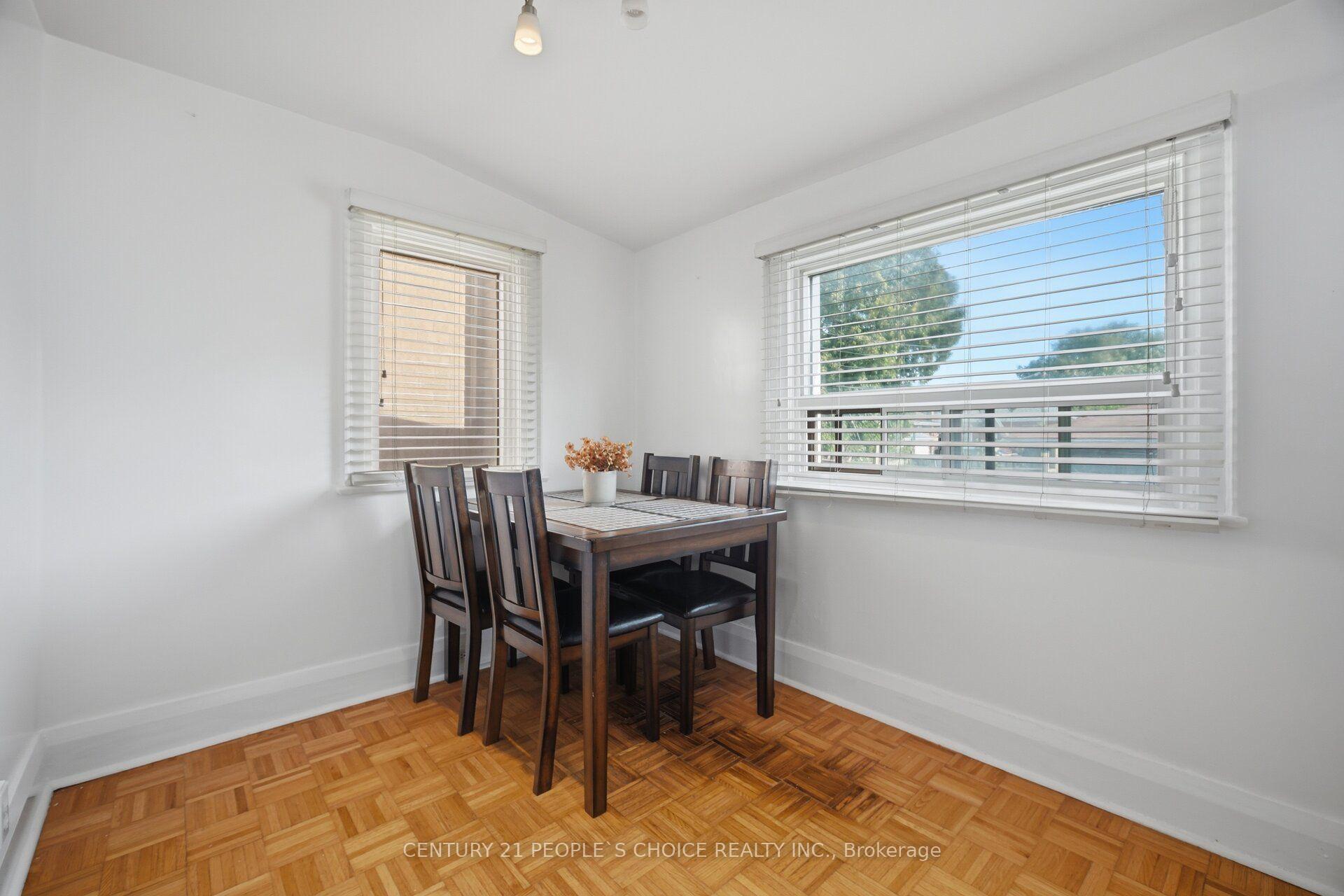 Photo 22 of 161 Northland Avenue, Toronto, Rockcliffe-Smythe — HOMEH